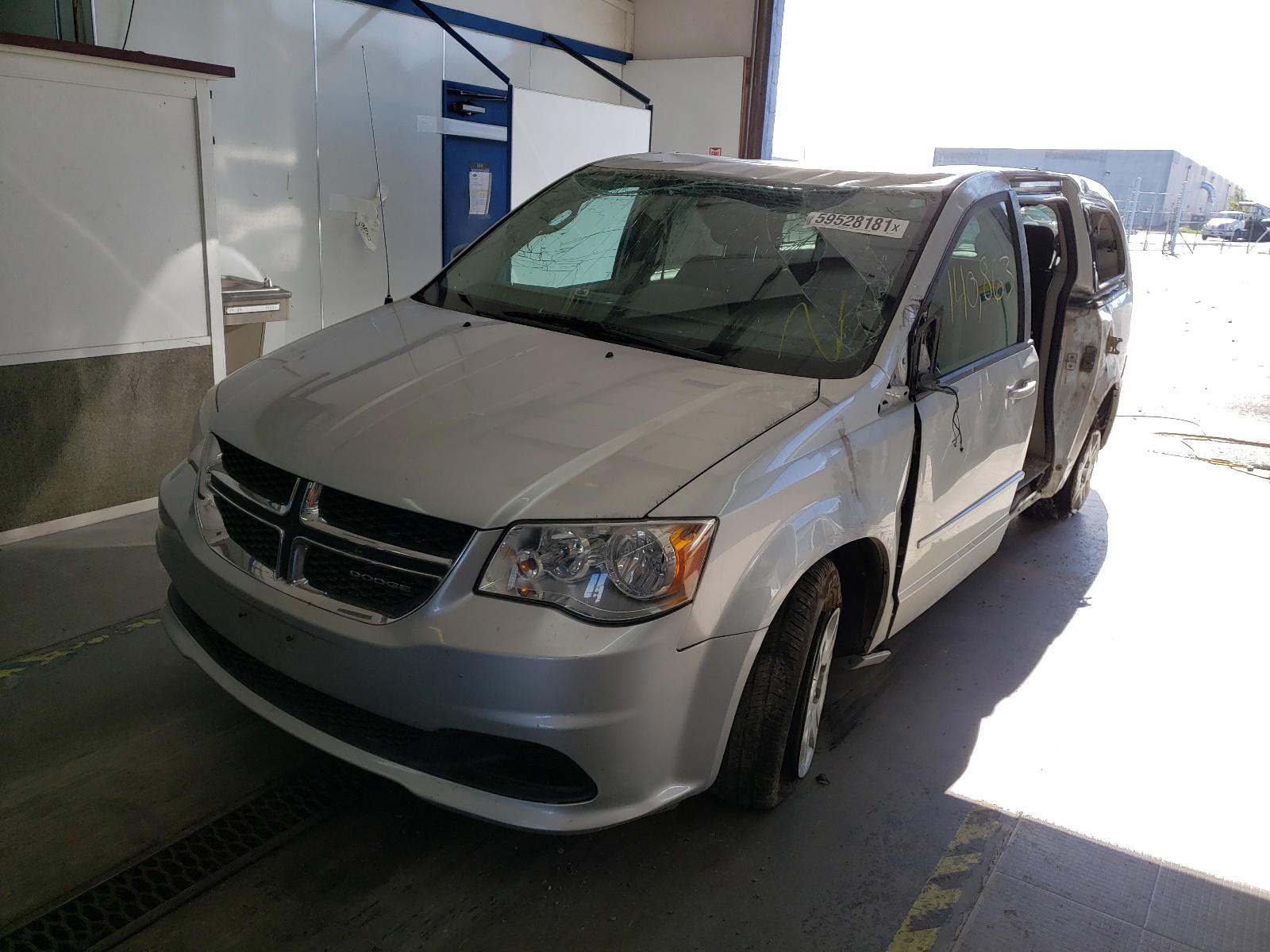 Photo 2 from auction – 2012 DODGE GRAND CARA with VIN 2C4RDGBG2CR131276