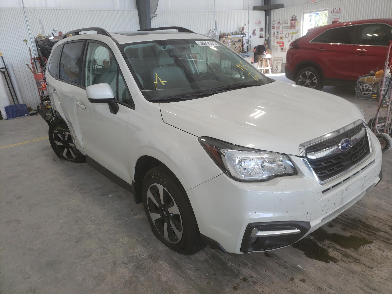 SUBARU FORESTER 2 2017 with VIN JF2SJAGC0HH536411 - Photo from auction