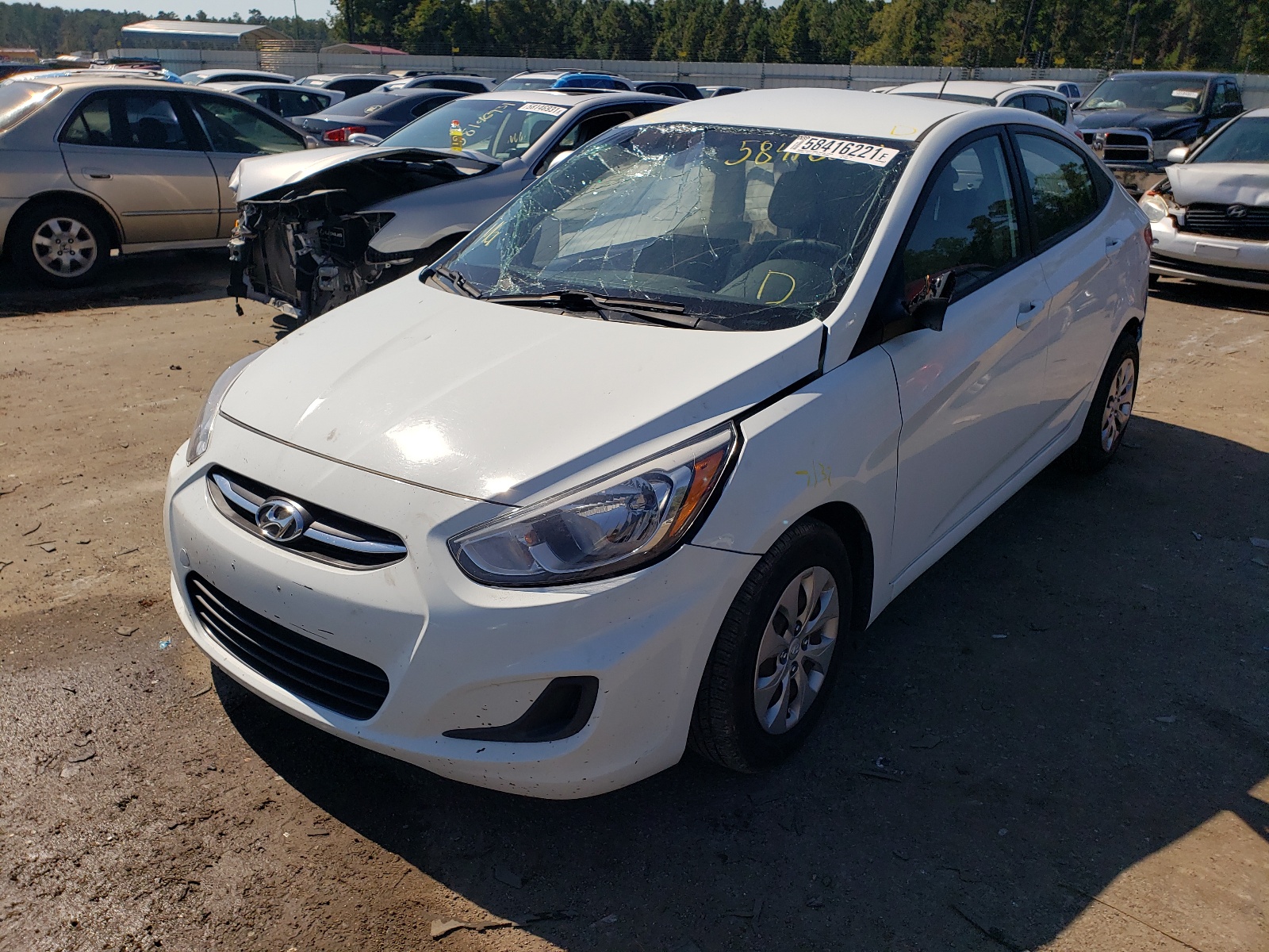 Photo 2 from auction – 2016 HYUNDAI ACCENT SE with VIN KMHCT4AE9GU018422
