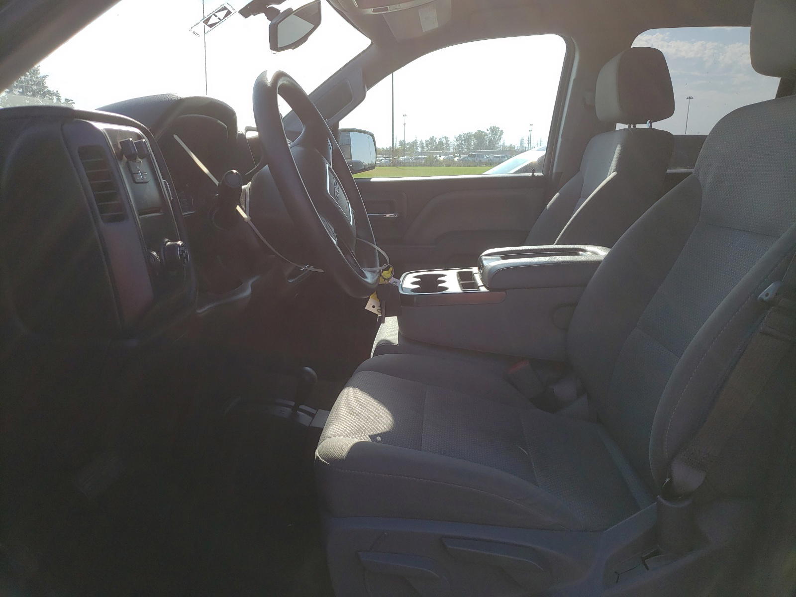 Photo 5 from auction – 2015 GMC SIERRA K15 with VIN 1GTV2TEC6FZ332663