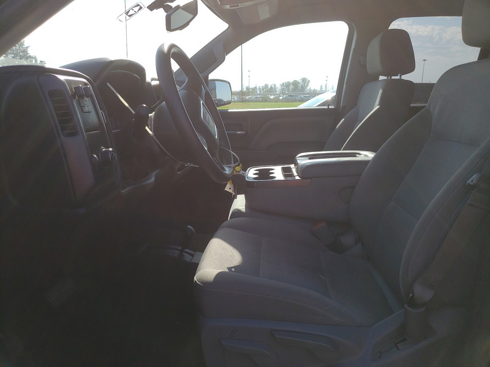 Zdjęcie 5 z aukcji – 2015 GMC SIERRA K15 z VIN 1GTV2TEC6FZ332663