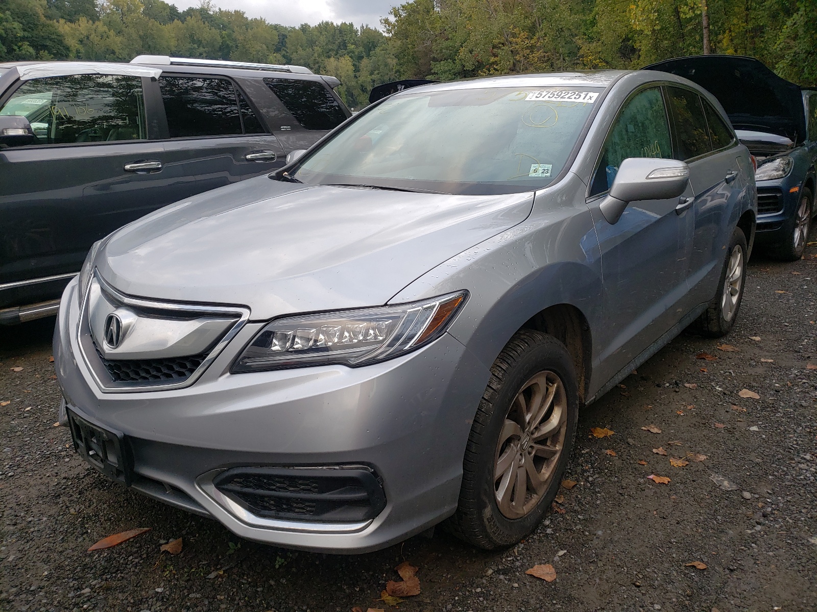 Photo 2 from auction – 2018 ACURA RDX with VIN 5J8TB4H39JL024053