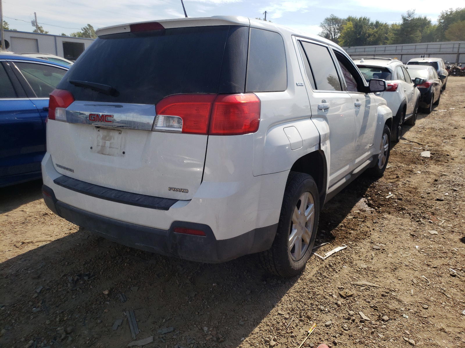 Photo 4 from auction – 2014 GMC TERRAIN SL with VIN 2GKFLVEKXE6328165