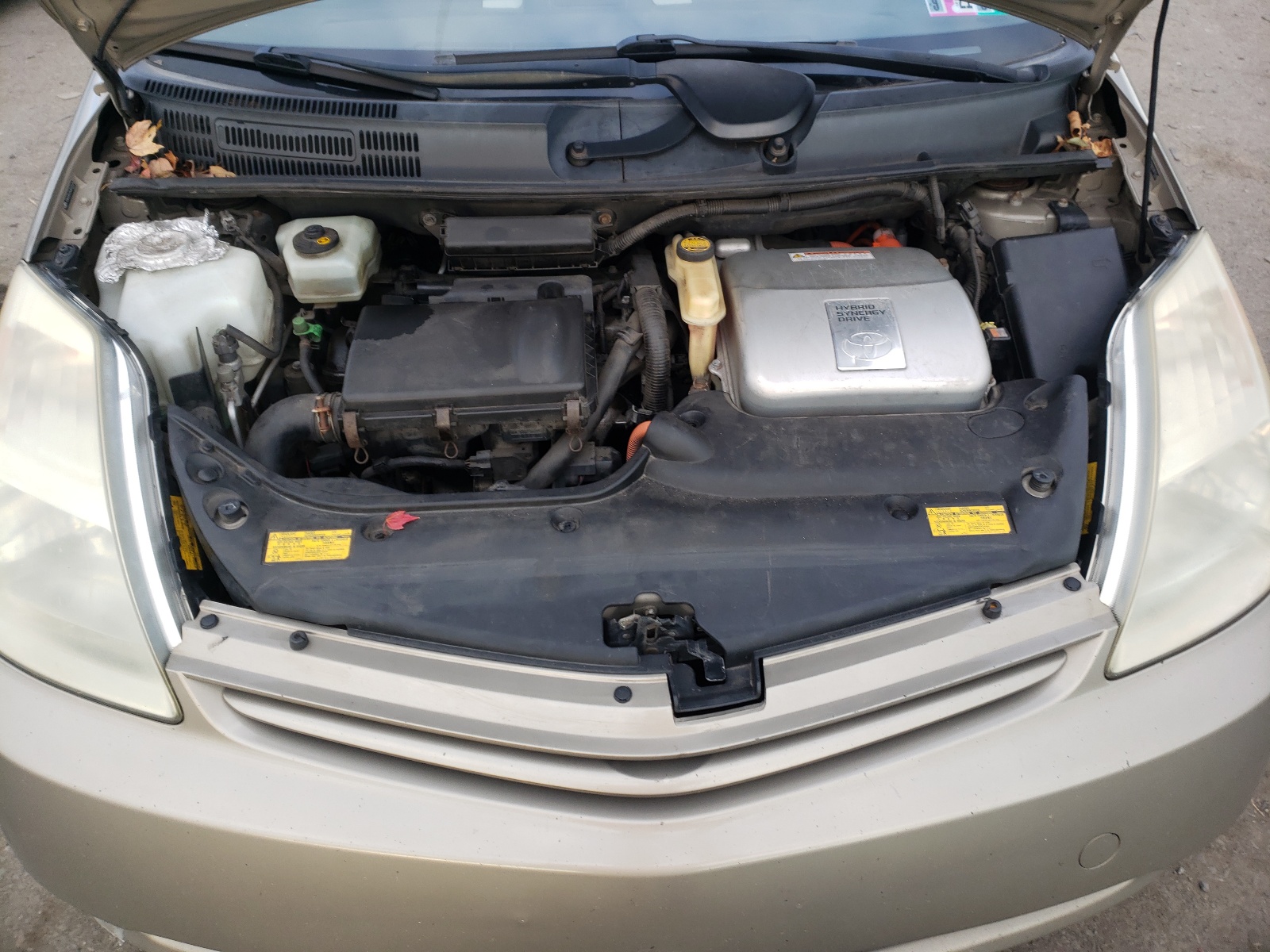 Photo 7 from auction – 2005 TOYOTA PRIUS with VIN JTDKB20U253073149