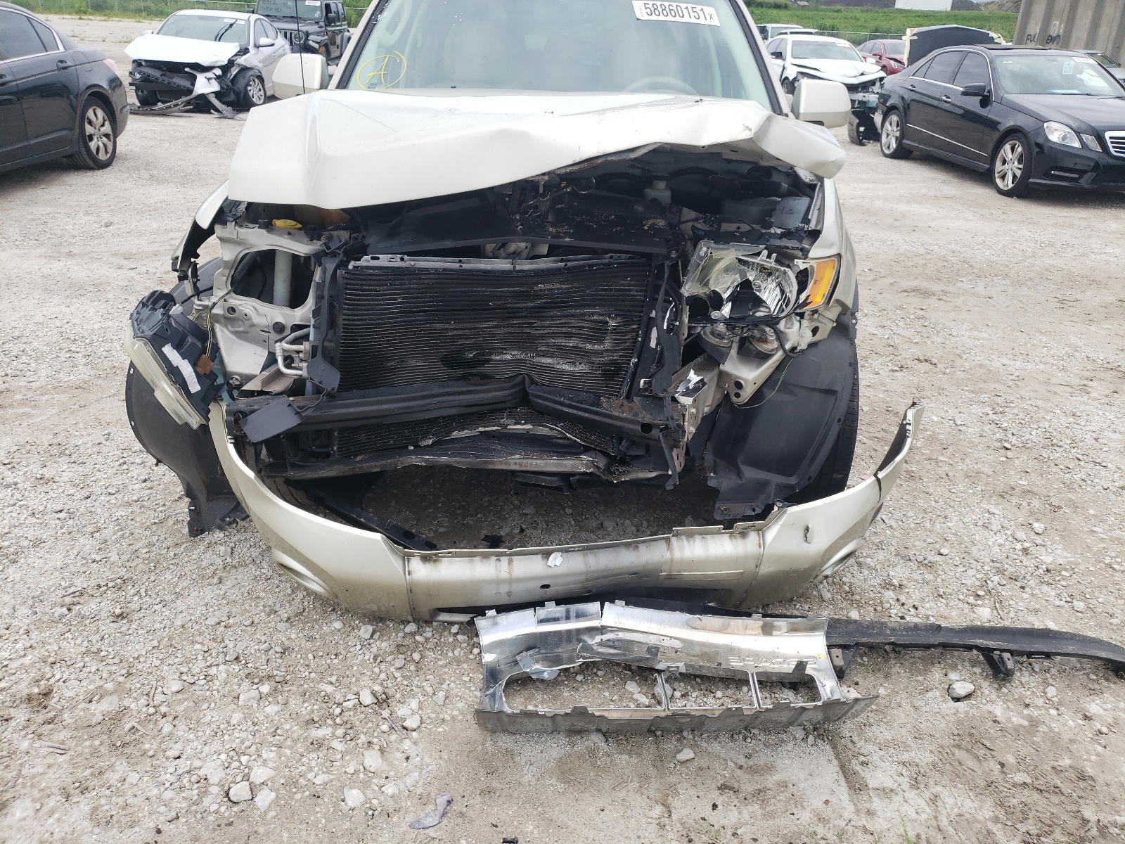 Photo 9 from auction – 2011 FORD ESCAPE LIM with VIN 1FMCU0EG0BKC28249
