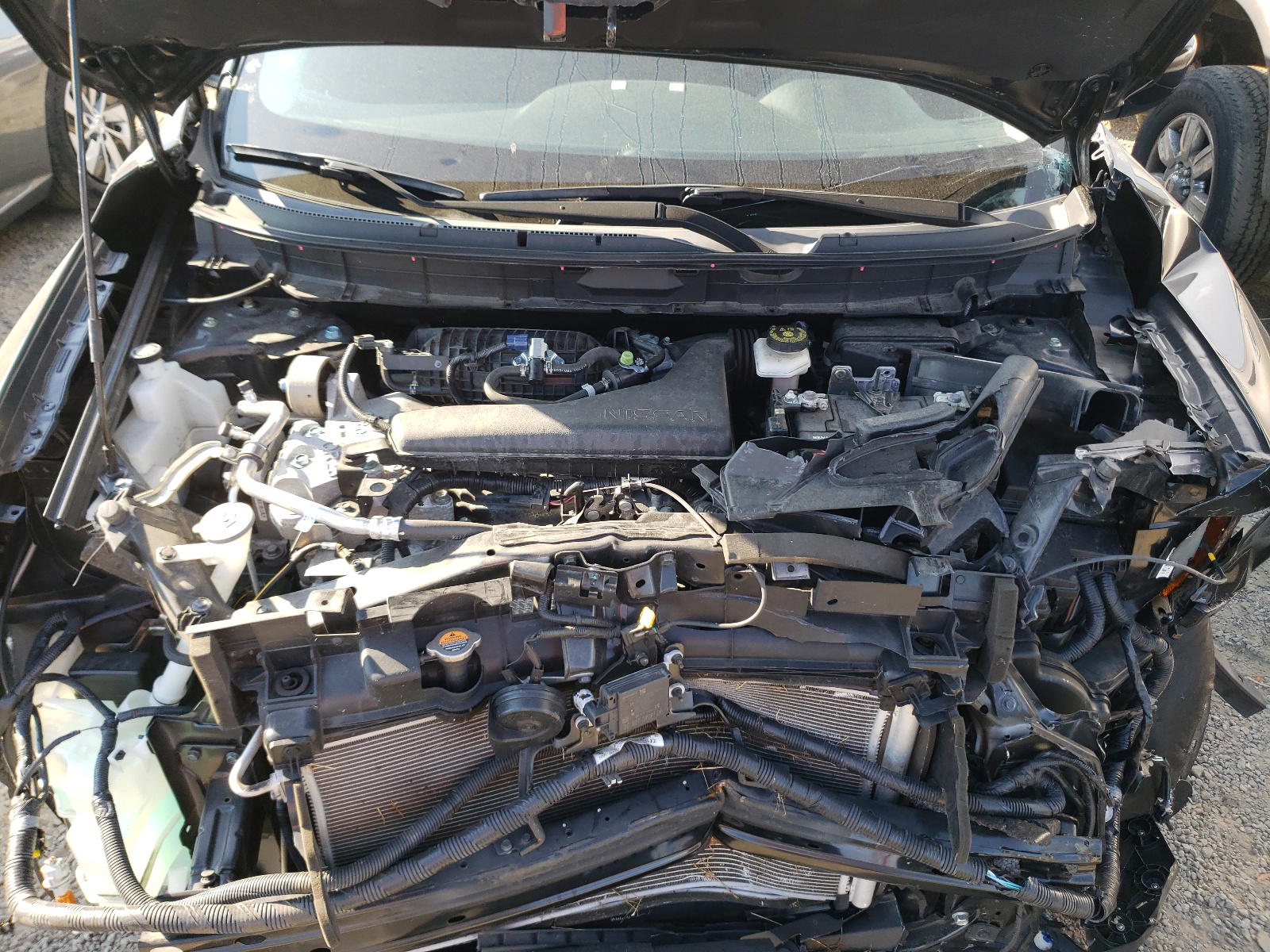 Photo 7 from auction – 2018 NISSAN ROGUE S with VIN KNMAT2MT1JP516940