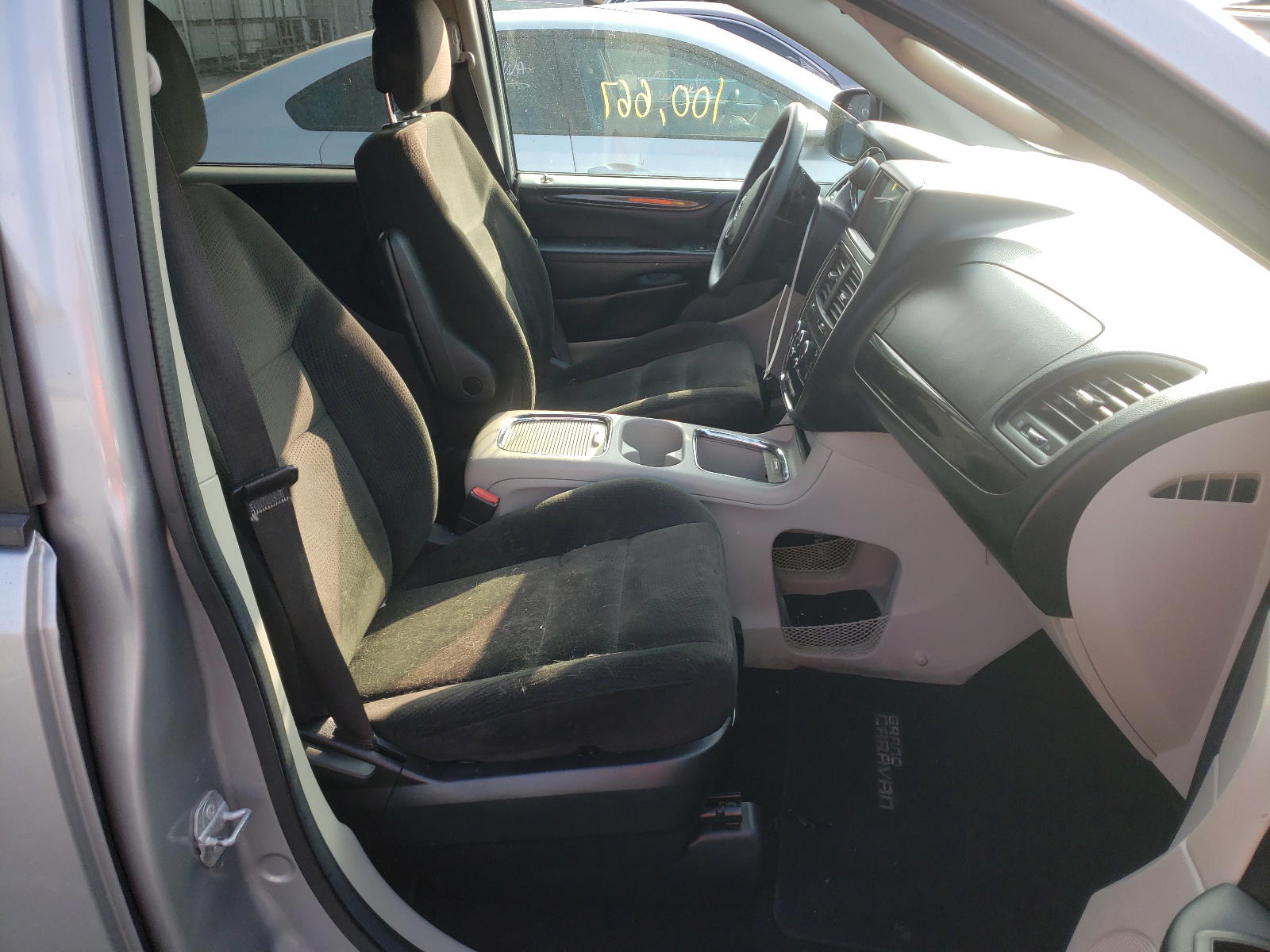 Photo 5 from auction – 2015 DODGE GRAND CARA with VIN 2C4RDGCG2FR745490