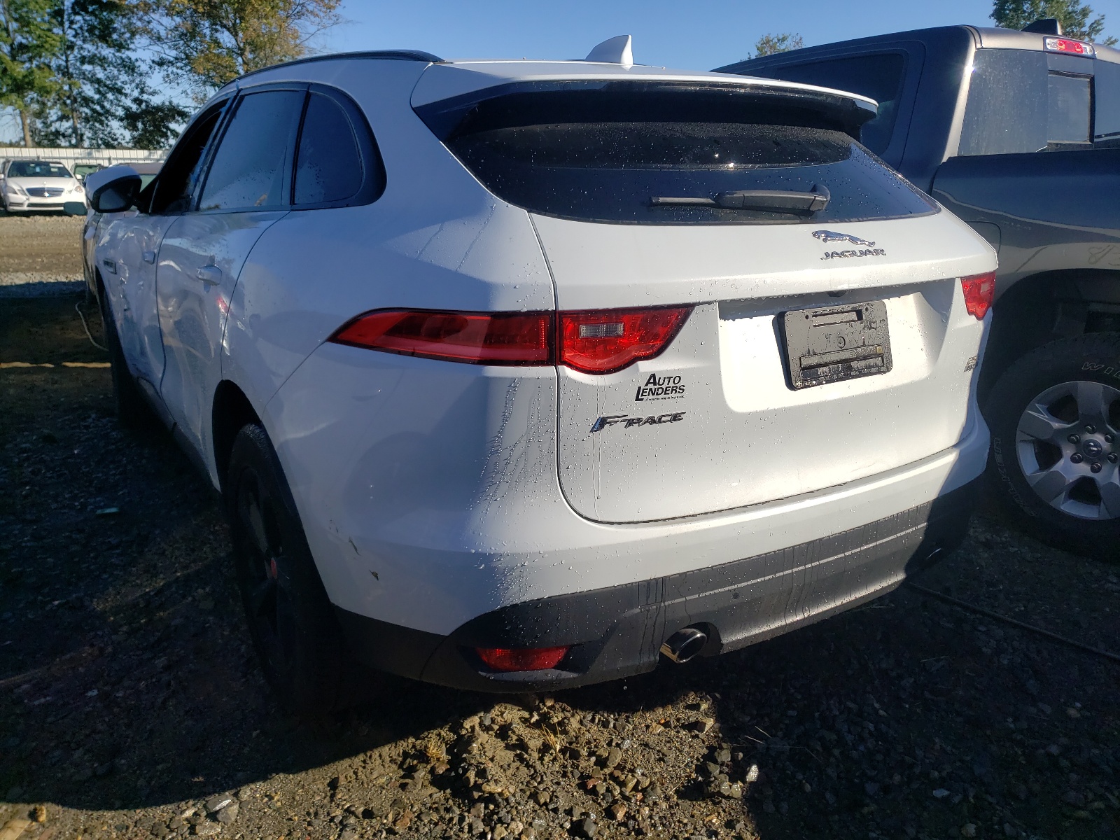Photo 3 from auction – 2019 JAGUAR F-PACE PRE with VIN SADCJ2FX3KA361931