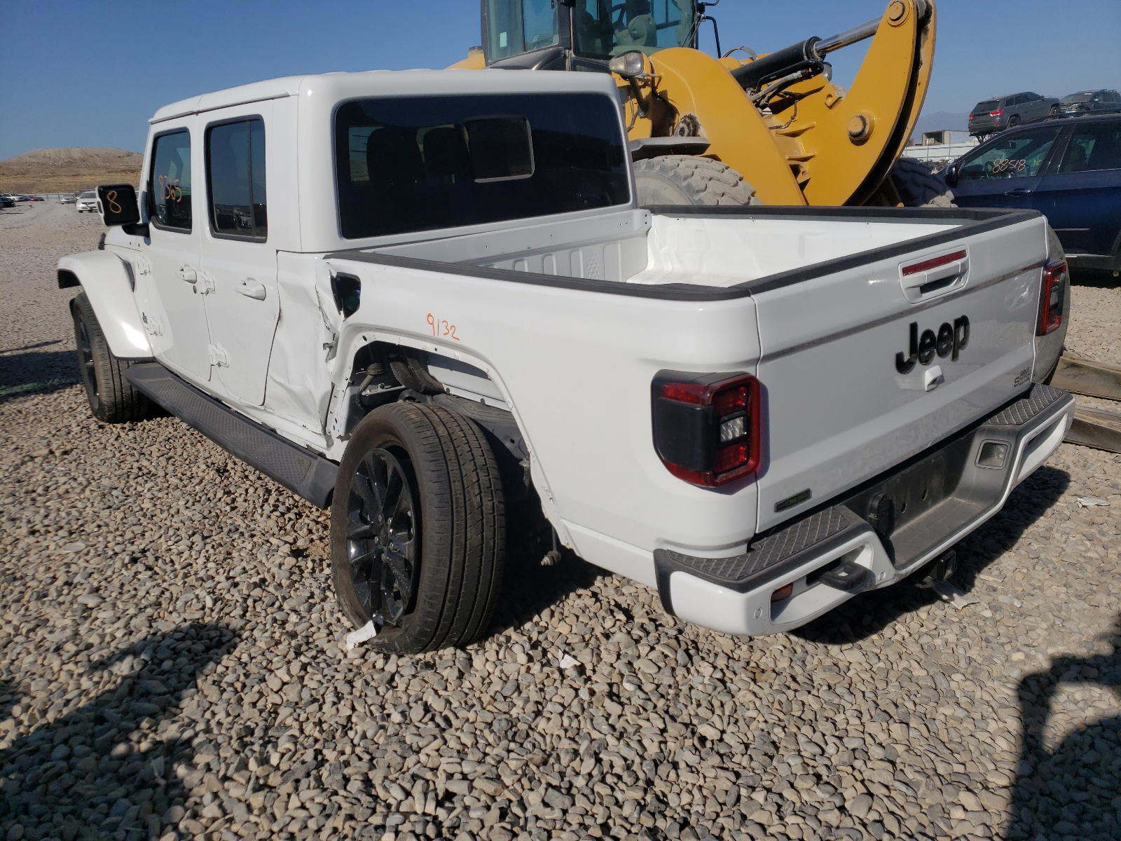 Photo 3 from auction – 2021 JEEP GLADIATOR with VIN 1C6JJTFM9ML559572