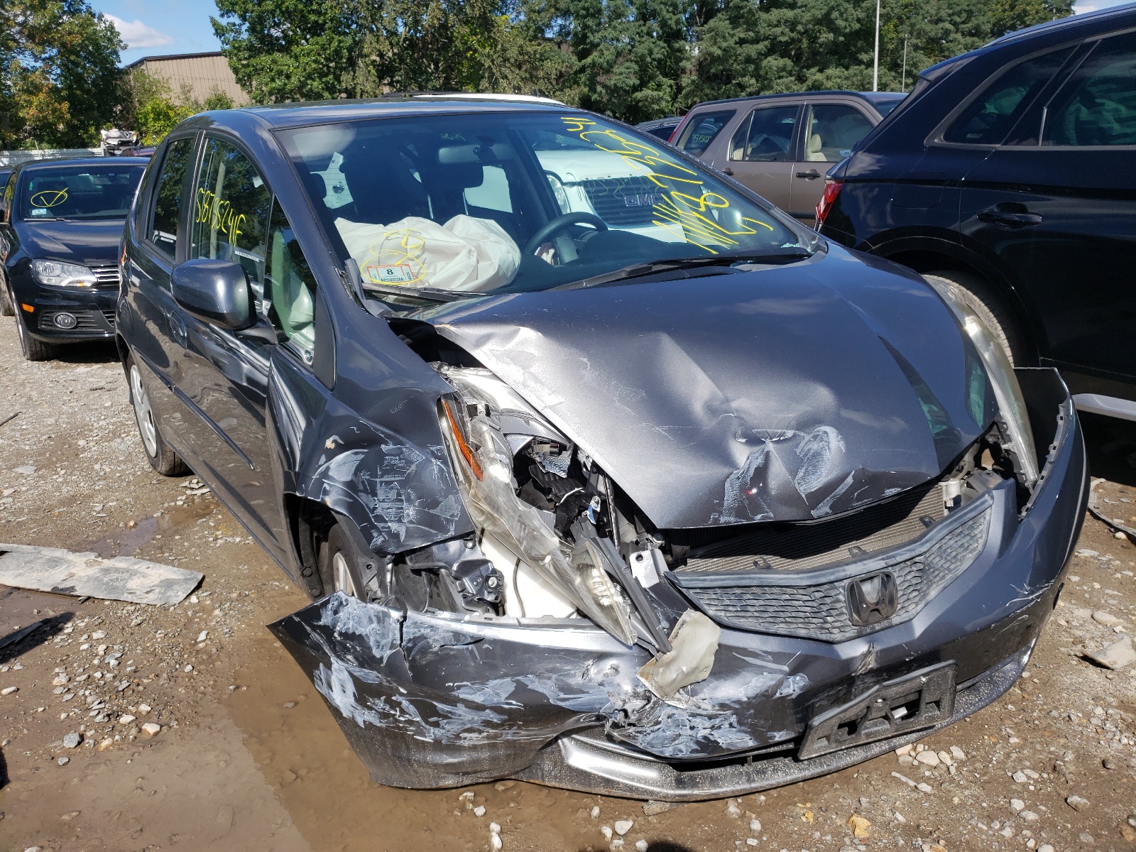 Photo 1 from auction – 2013 HONDA FIT with VIN JHMGE8H38DC003941