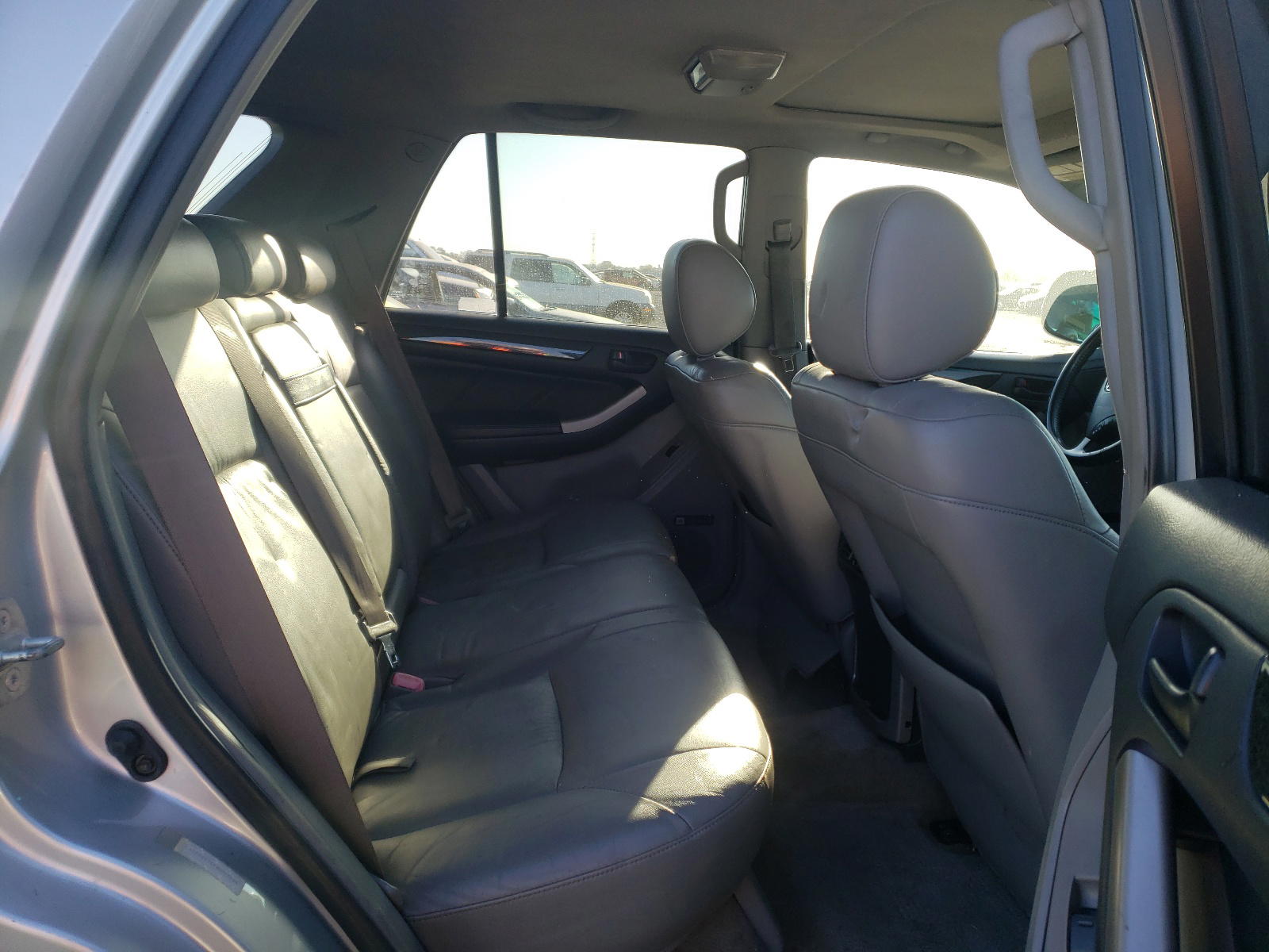 Photo 17 from auction – 2004 TOYOTA 4RUNNER LI with VIN JTEZU17RX40025544