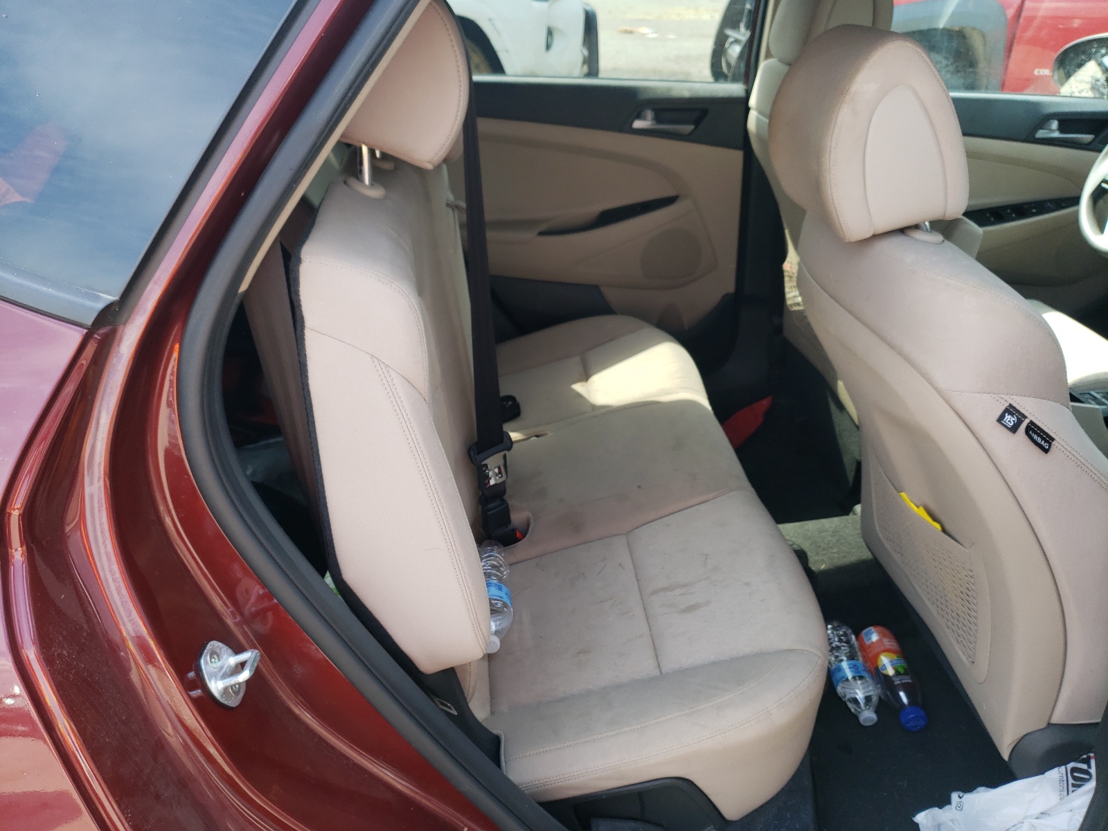 Photo 6 from auction – 2016 HYUNDAI TUCSON LIM with VIN KM8J3CA2XGU204199