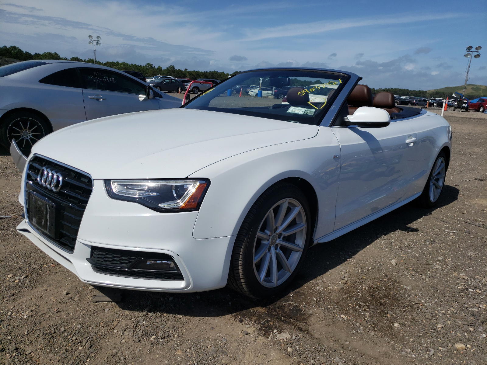 Photo 2 from auction – 2016 AUDI A5 PREMIUM with VIN WAUM2AFH3GN006383