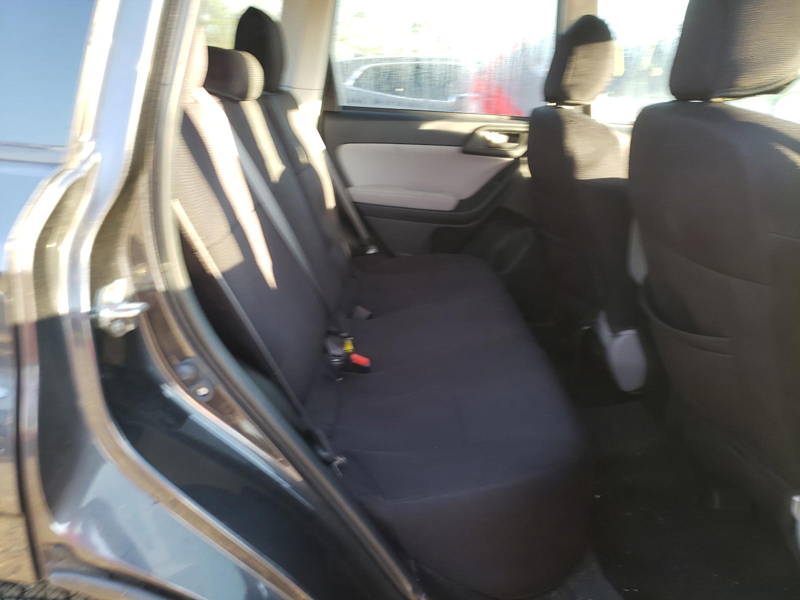 Photo 6 from auction – 2015 SUBARU FORESTER 2 with VIN JF2SJADC8FH836795