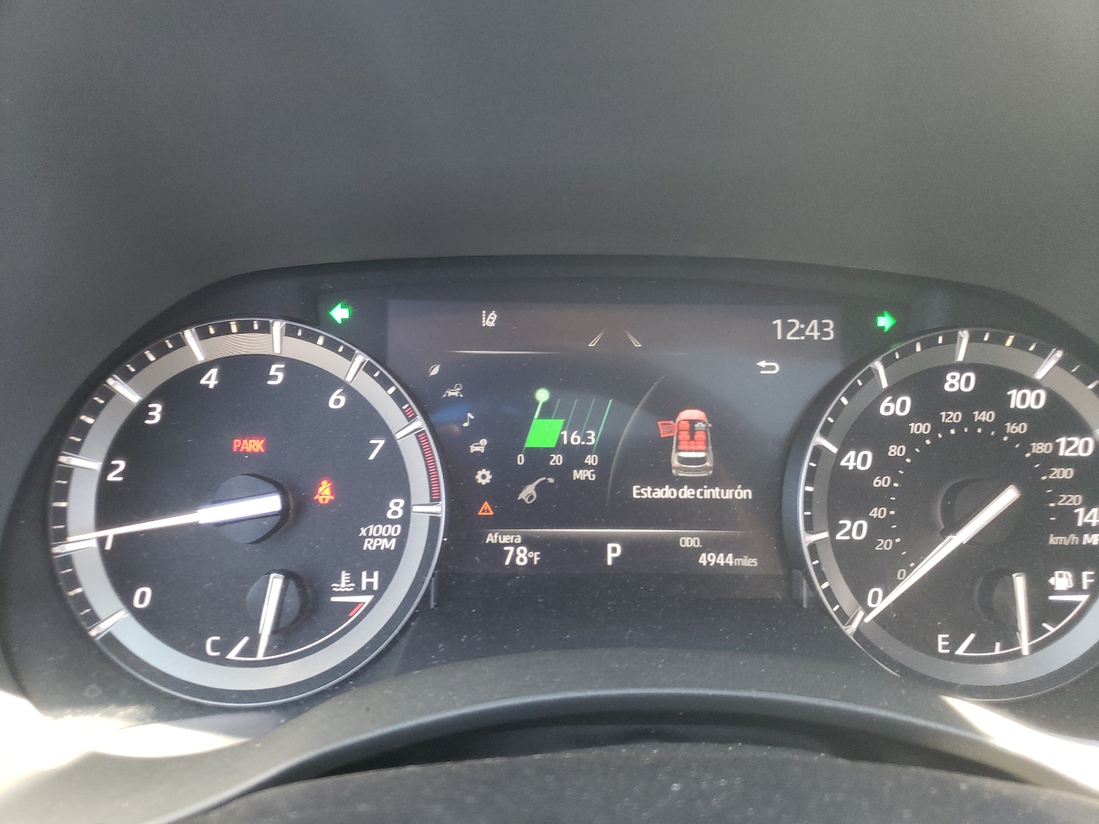 Photo 8 from auction – 2021 TOYOTA HIGHLANDER with VIN 5TDGZRBH3MS104142