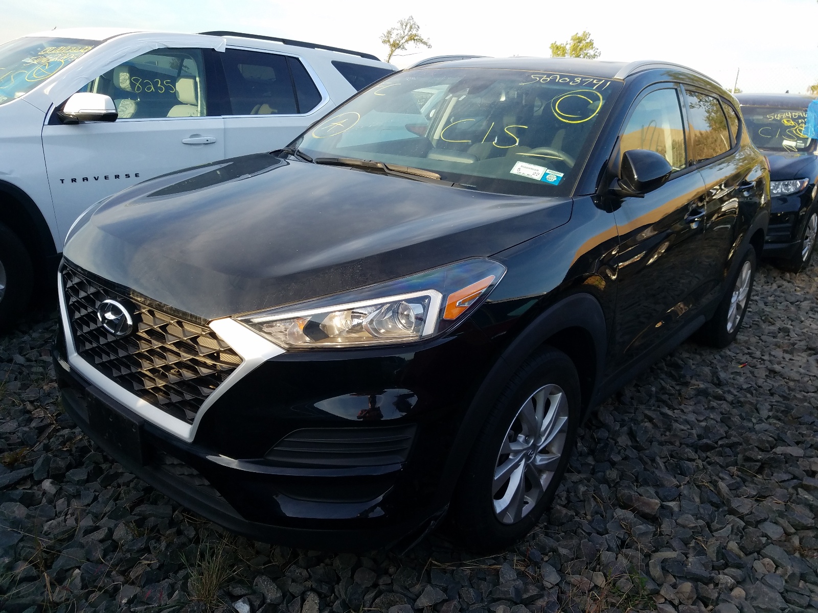 Photo 2 from auction – 2019 HYUNDAI TUCSON LIM with VIN KM8J3CA43KU063471