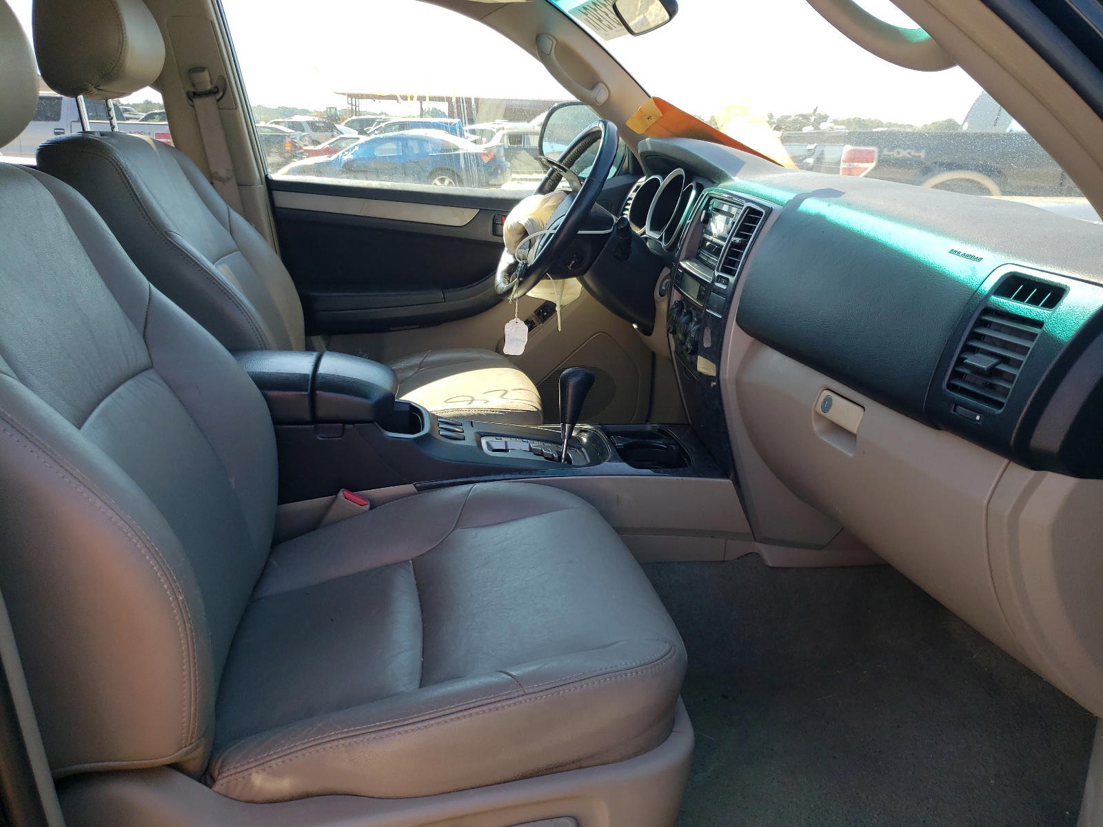 Photo 5 from auction – 2007 TOYOTA 4RUNNER SR with VIN JTEZU14R778087378
