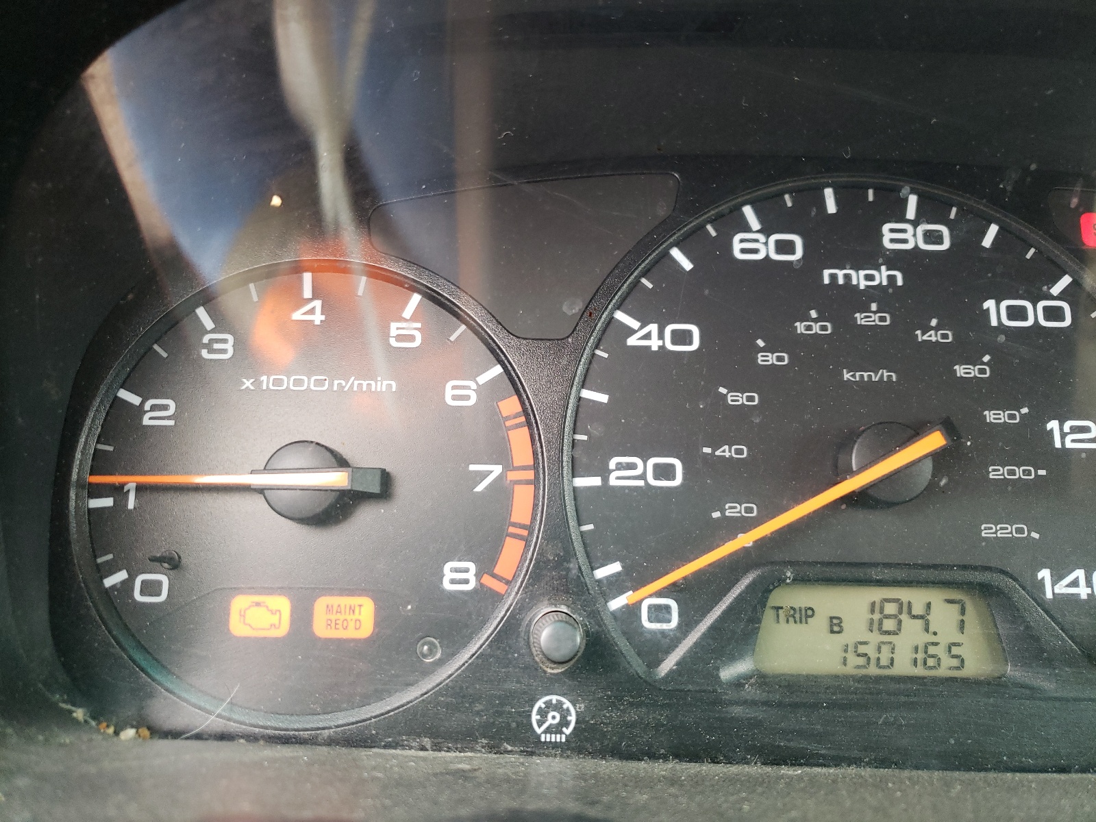 Photo 8 from auction – 2004 HONDA ODYSSEY EX with VIN 5FNRL18624B131838