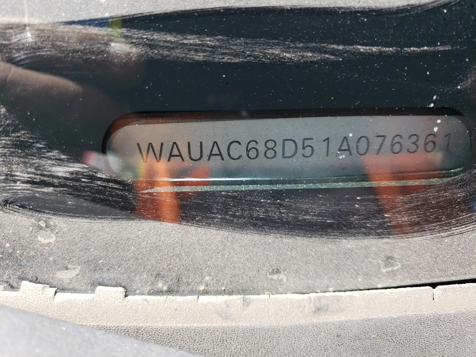 Photo 10 from auction – 2001 AUDI A4 1.8T with VIN WAUAC68D51A076361