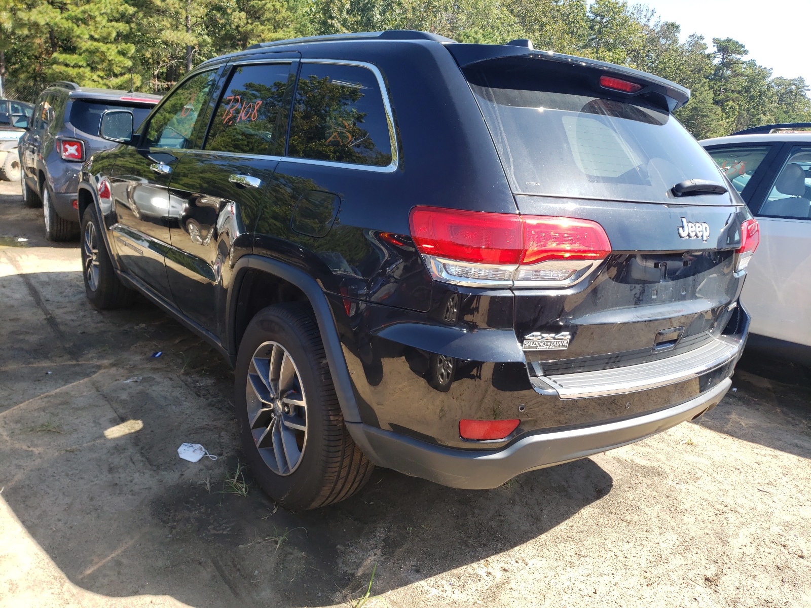 Photo 3 from auction – 2017 JEEP GRAND CHER with VIN 1C4RJFBG7HC807806