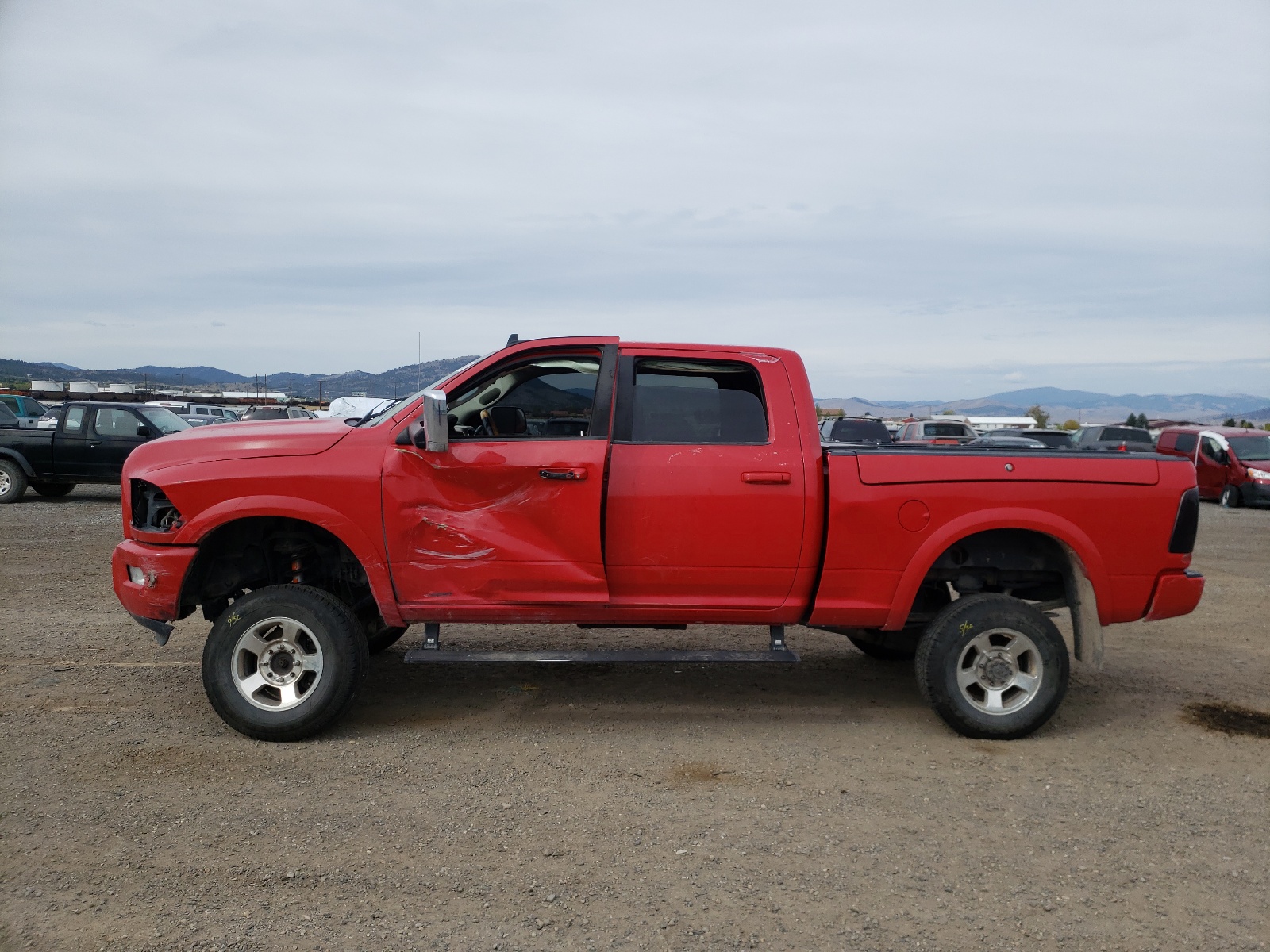 Photo 9 from auction – 2013 RAM 2500 LONGH with VIN 3C6UR5GL0DG521605