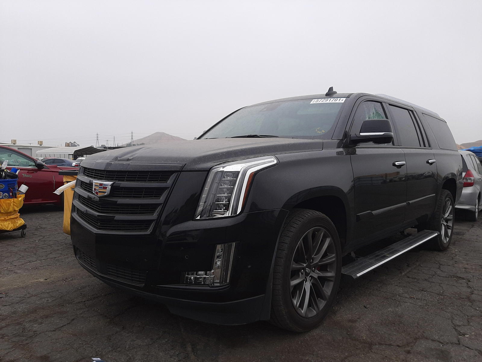 Photo 2 from auction – 2020 CADILLAC ESCALADE E with VIN 1GYS4JKJ6LR164419