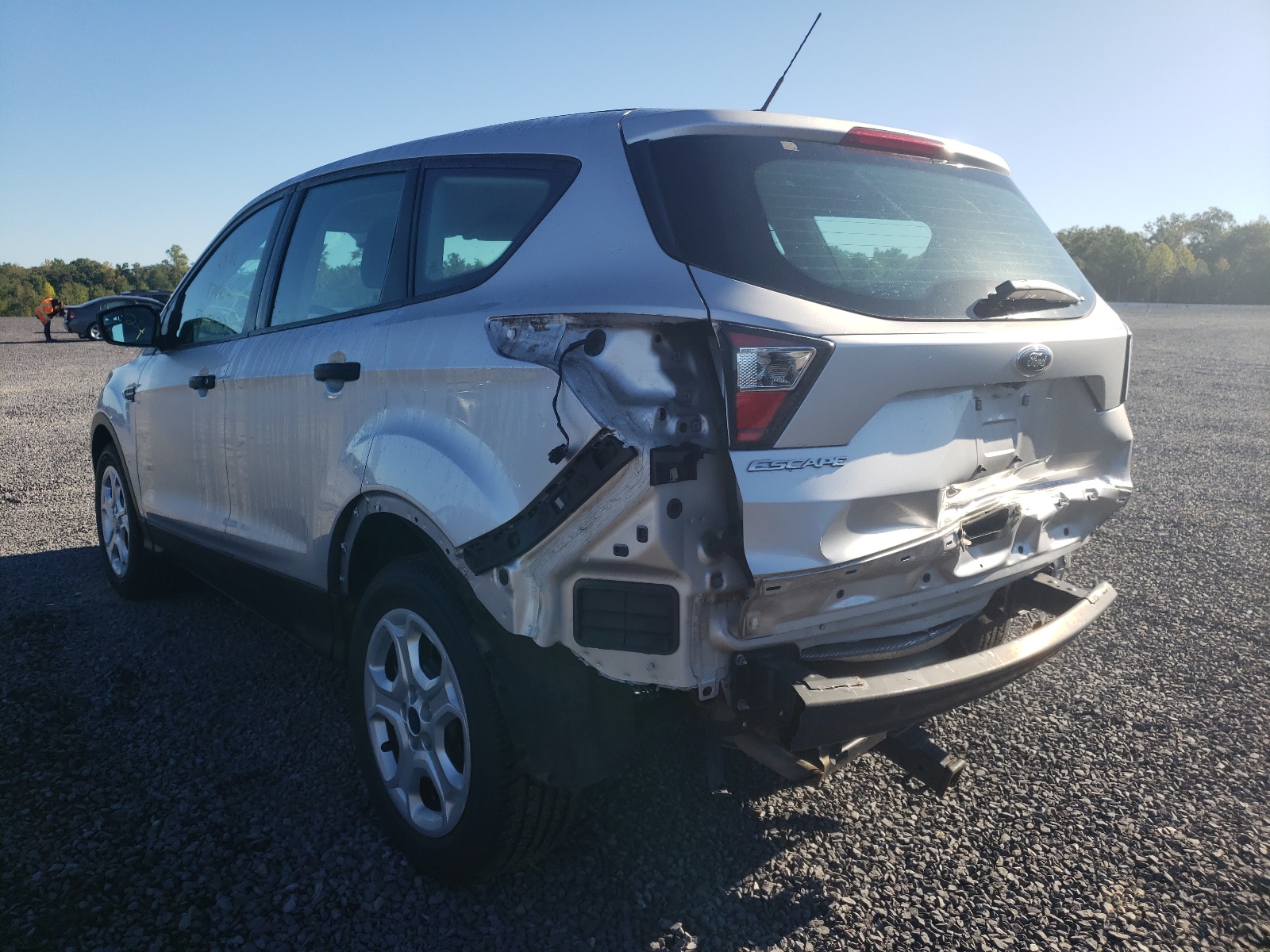 Photo 3 from auction – 2017 FORD ESCAPE S with VIN 1FMCU0F78HUA88334