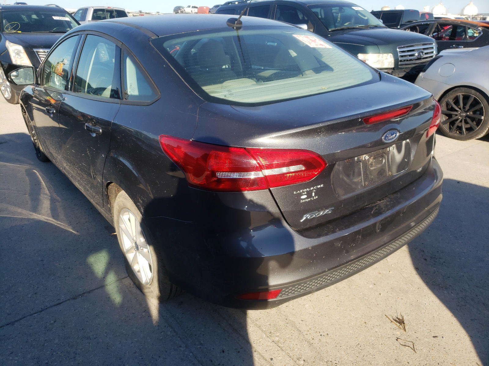 Photo 3 from auction – 2017 FORD FOCUS SE with VIN 1FADP3F23HL317326