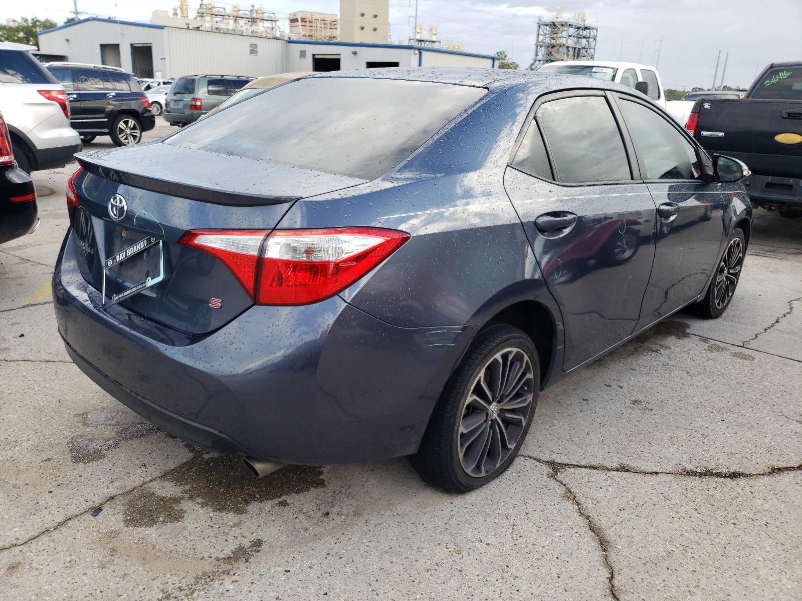 Photo 4 from auction – 2014 TOYOTA COROLLA L with VIN 2T1BURHE2EC139044