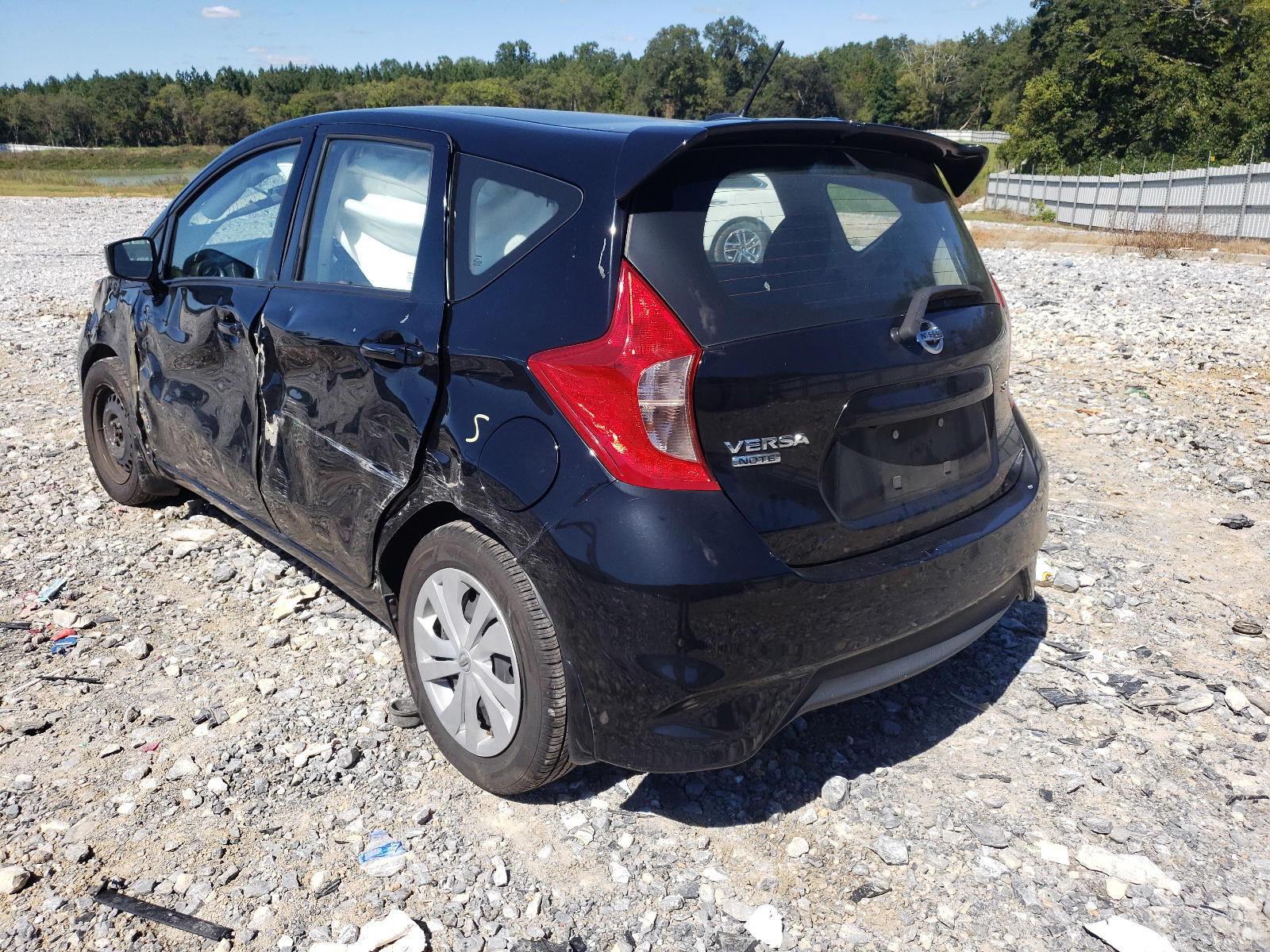 Photo 3 from auction – 2018 NISSAN VERSA NOTE with VIN 3N1CE2CP6JL355569