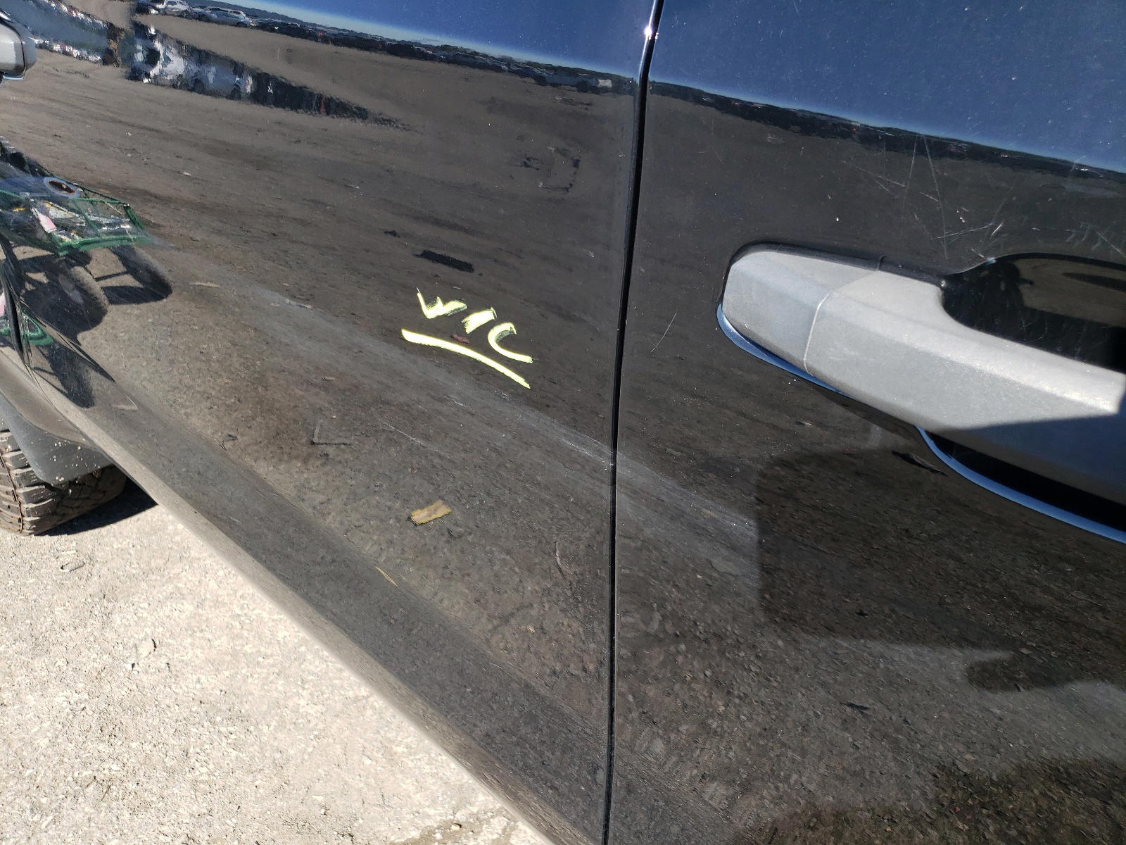 Photo 9 from auction – 2019 CHEVROLET SILVERADO with VIN 1GCPYCEFXKZ348747