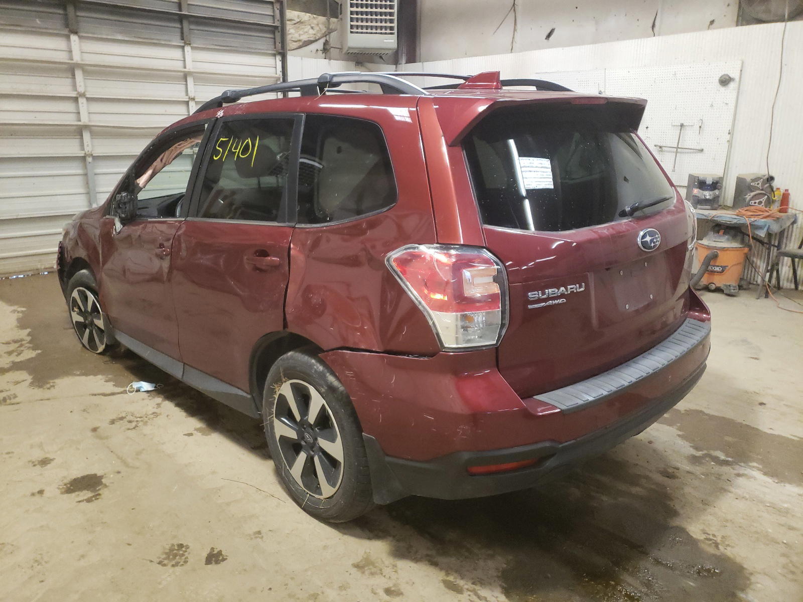Photo 3 from auction – 2017 SUBARU FORESTER 2 with VIN JF2SJAJC1HH492685