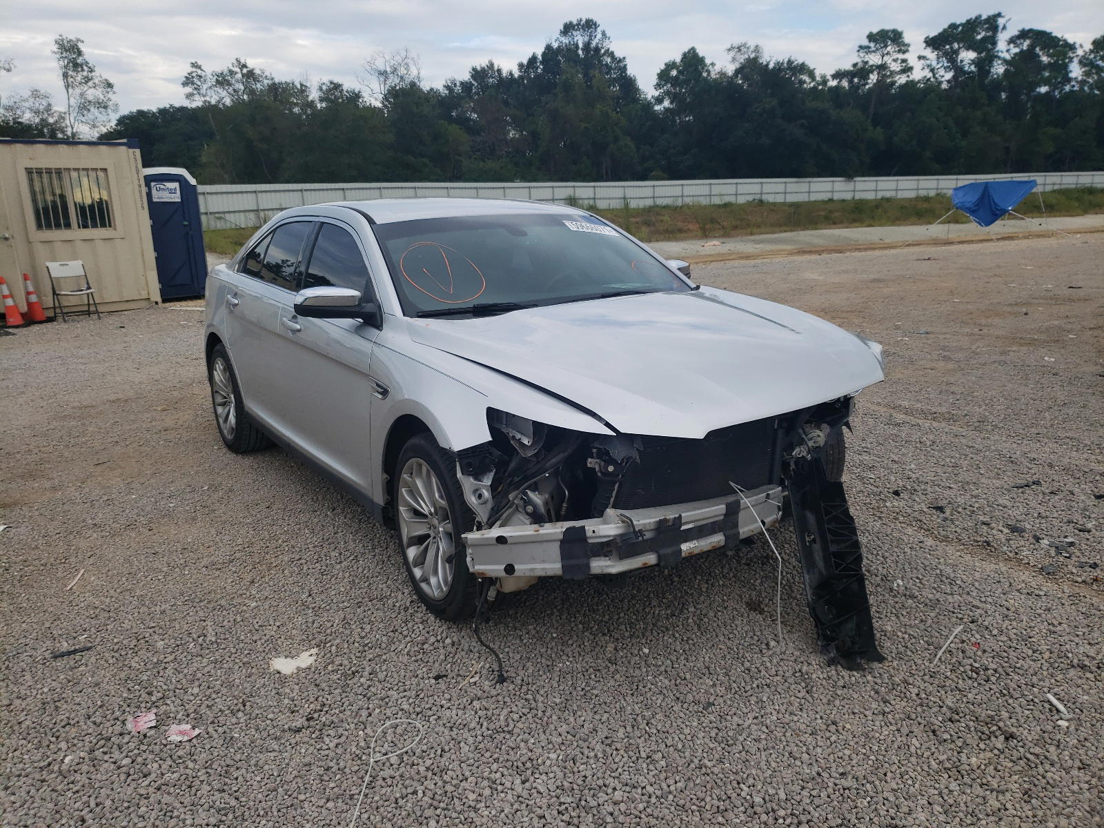 FORD TAURUS LIM 2013 with VIN 1FAHP2F80DG116583 - Photo from auction