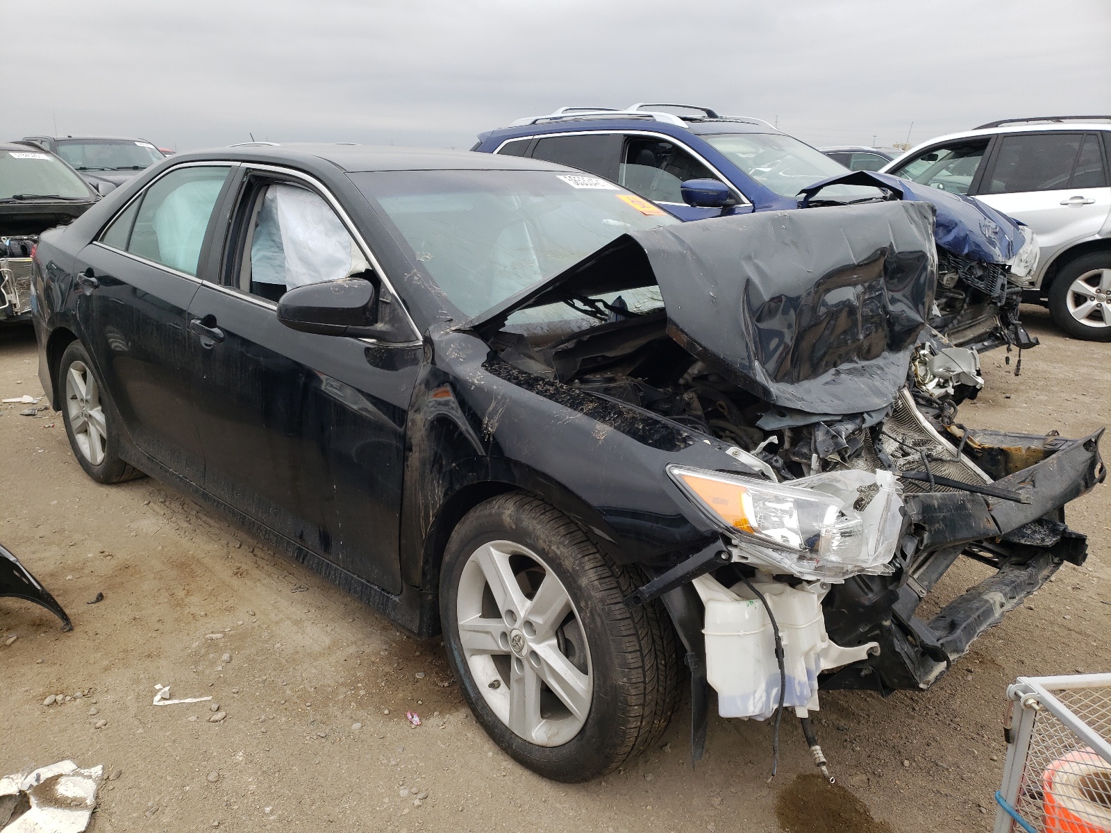 TOYOTA CAMRY BASE 2012 z numerem VIN 4T1BF1FK8CU164241 - Zdjęcie z aukcji