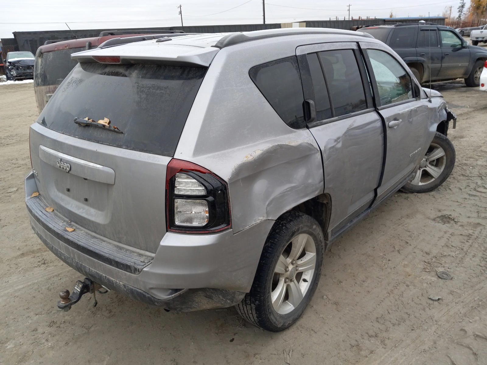Photo 4 from auction – 2016 JEEP COMPASS SP with VIN 1C4NJDBB1GD598384