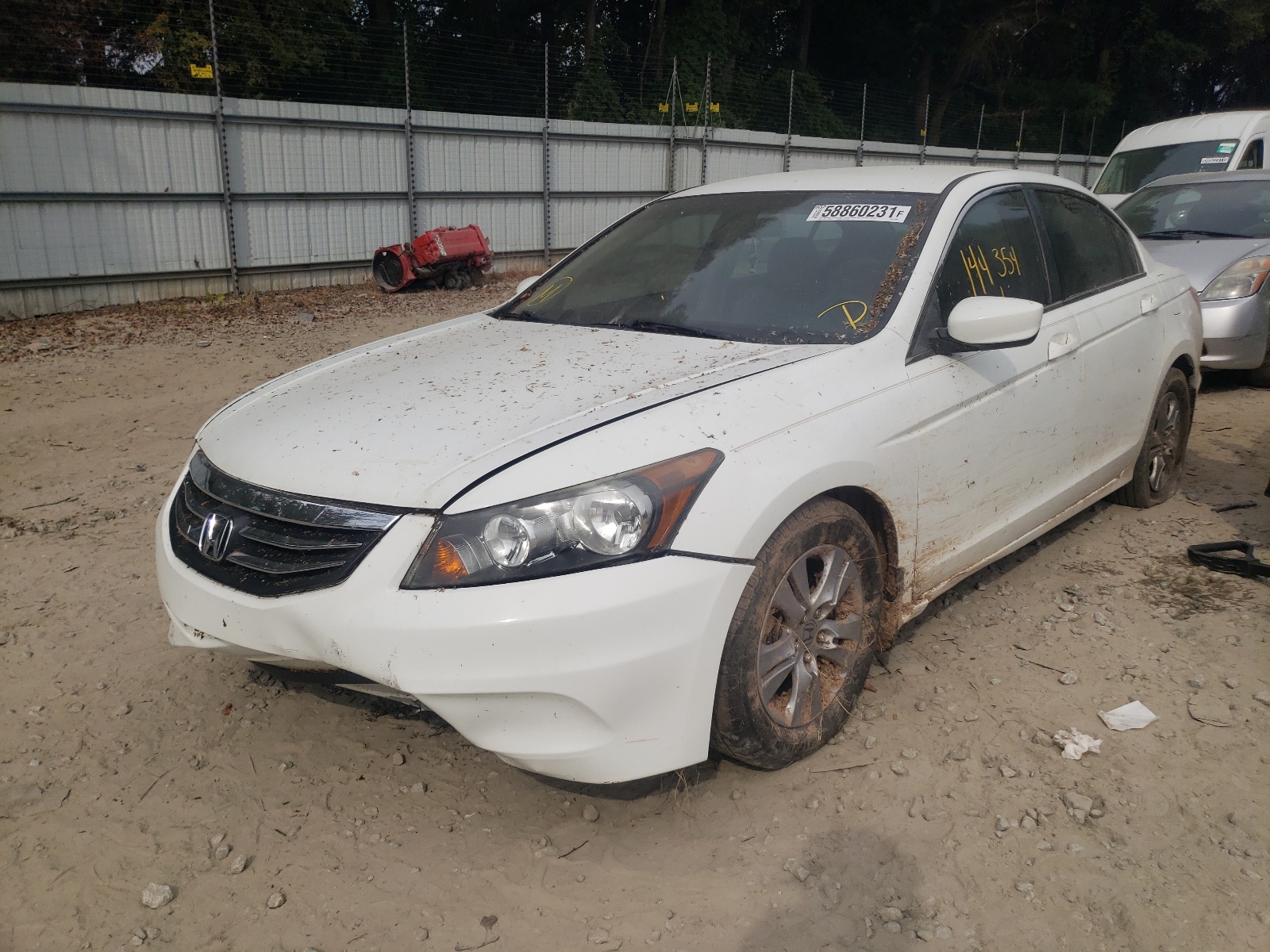 Photo 2 from auction – 2012 HONDA ACCORD LXP with VIN 1HGCP2F43CA156967