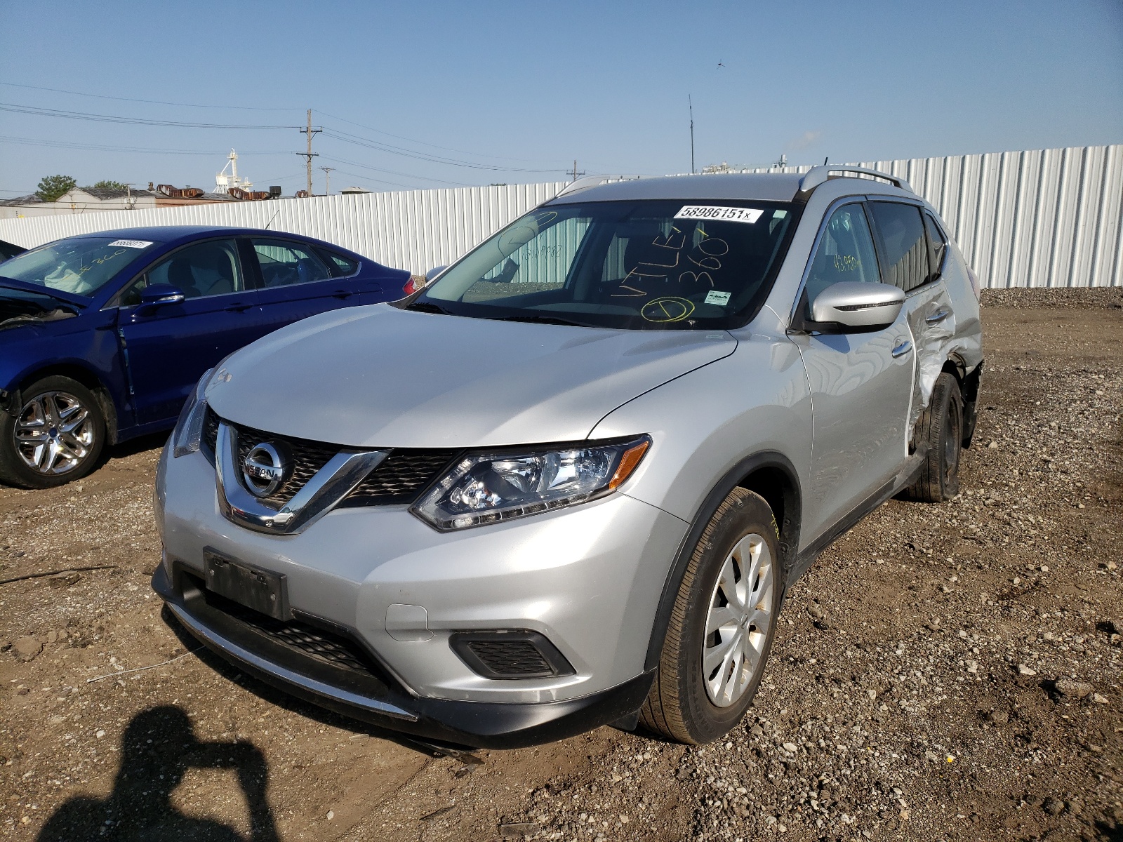 Photo 2 from auction – 2016 NISSAN ROGUE S with VIN JN8AT2MT0GW023950
