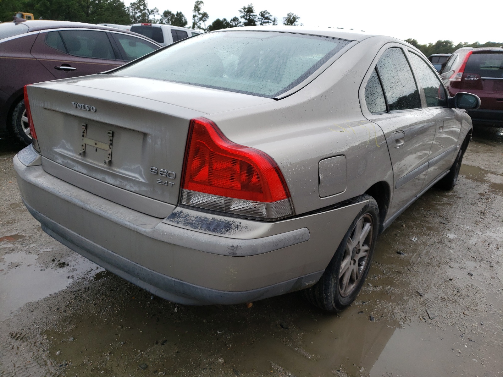 Photo 4 from auction – 2002 VOLVO S60 2.4T with VIN YV1RS58D822184126