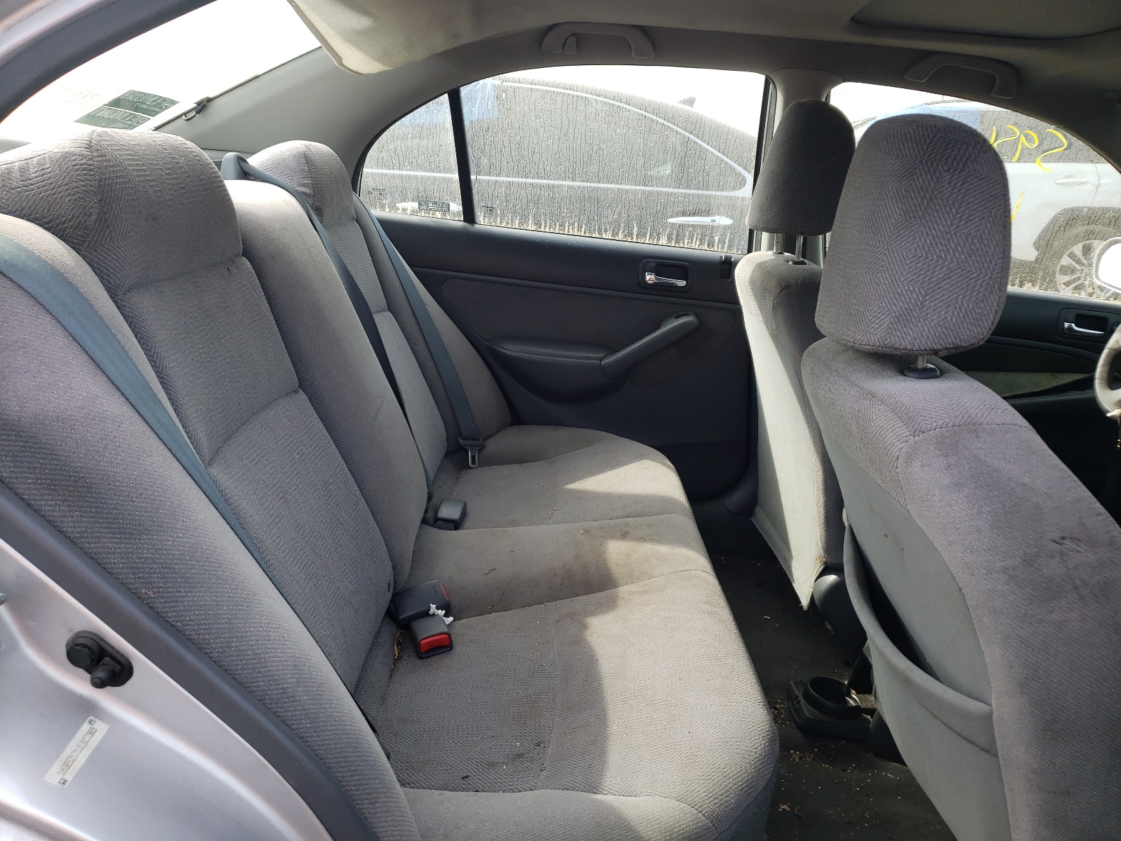 Photo 6 from auction – 2002 HONDA CIVIC EX with VIN 1HGES26712L027369