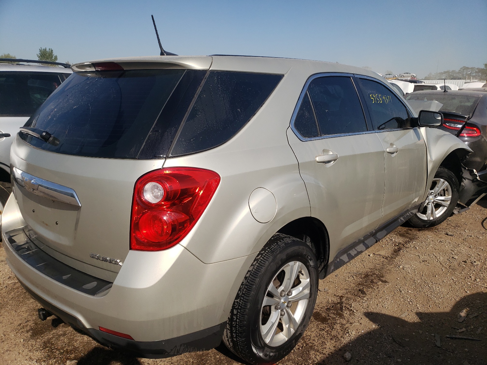 Photo 4 from auction – 2014 CHEVROLET EQUINOX LS with VIN 2GNALAEK8E6132165