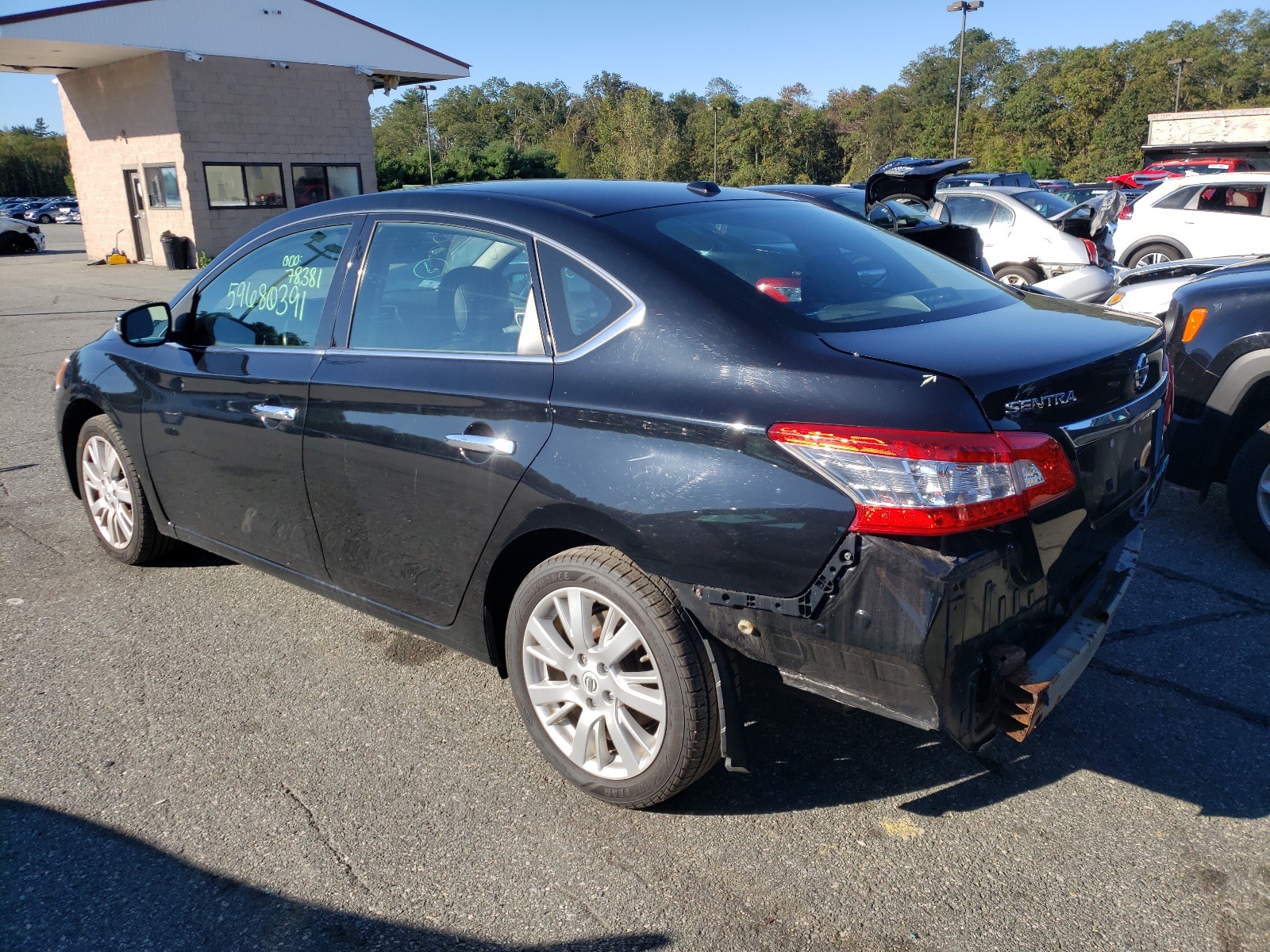 Photo 3 from auction – 2014 NISSAN SENTRA S with VIN 3N1AB7AP3EY203984