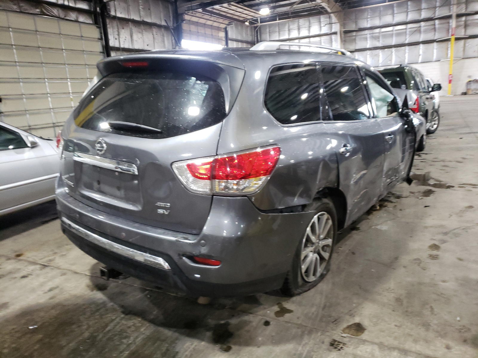 Photo 4 from auction – 2015 NISSAN PATHFINDER with VIN 5N1AR2MM4FC636328