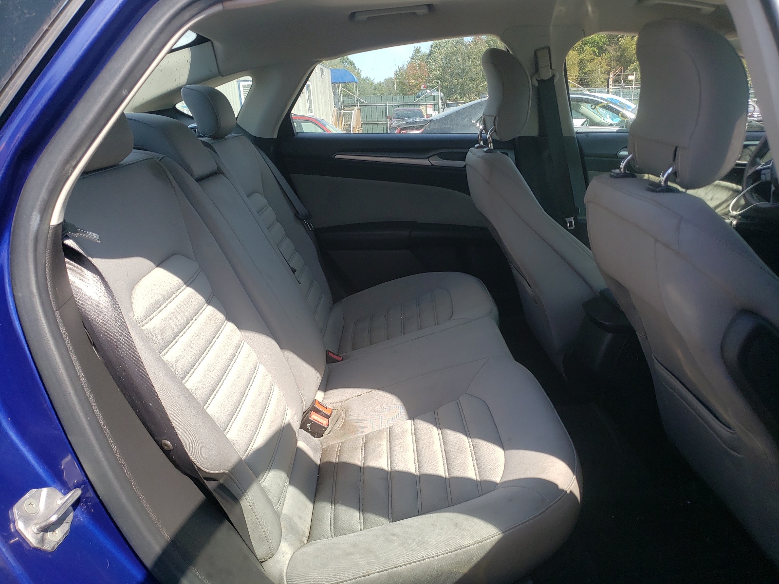 Photo 6 from auction – 2014 FORD FUSION S with VIN 1FA6P0G75E5377190