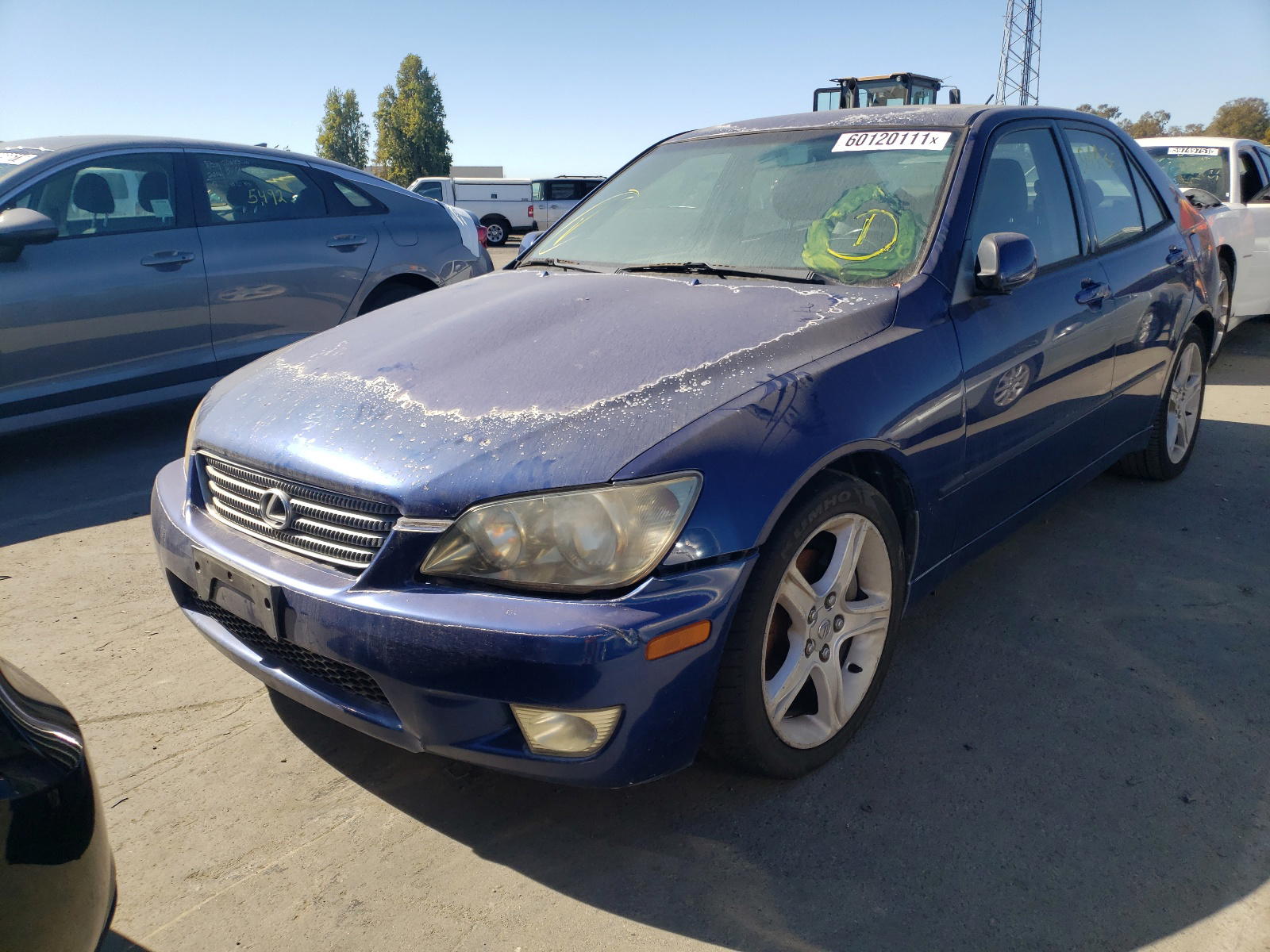 Photo 2 from auction – 2001 LEXUS IS 300 with VIN JTHBD182810002474