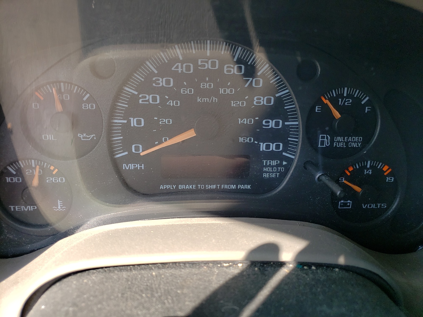 Photo 8 from auction – 2001 CHEVROLET ASTRO with VIN 1GNDM19WX1B144770