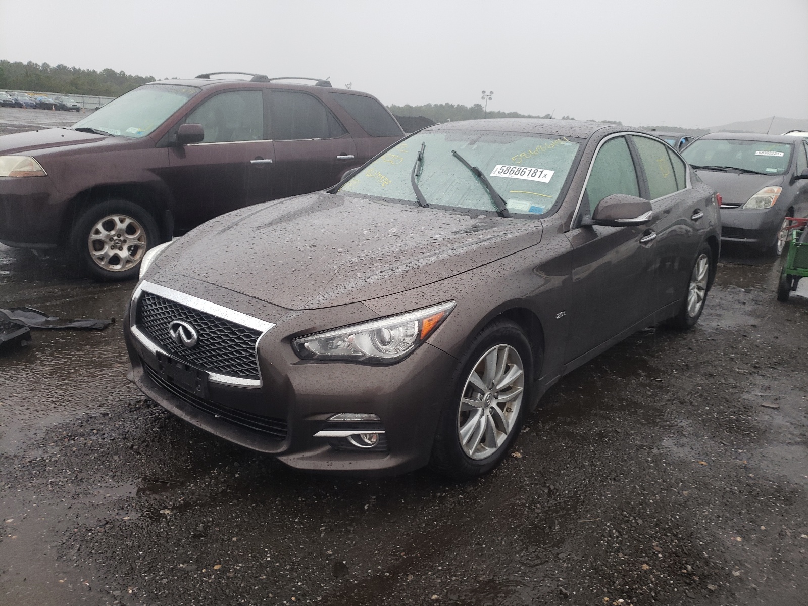 Photo 2 from auction – 2016 INFINITI Q50 BASE with VIN JN1CV7AR4GM251078