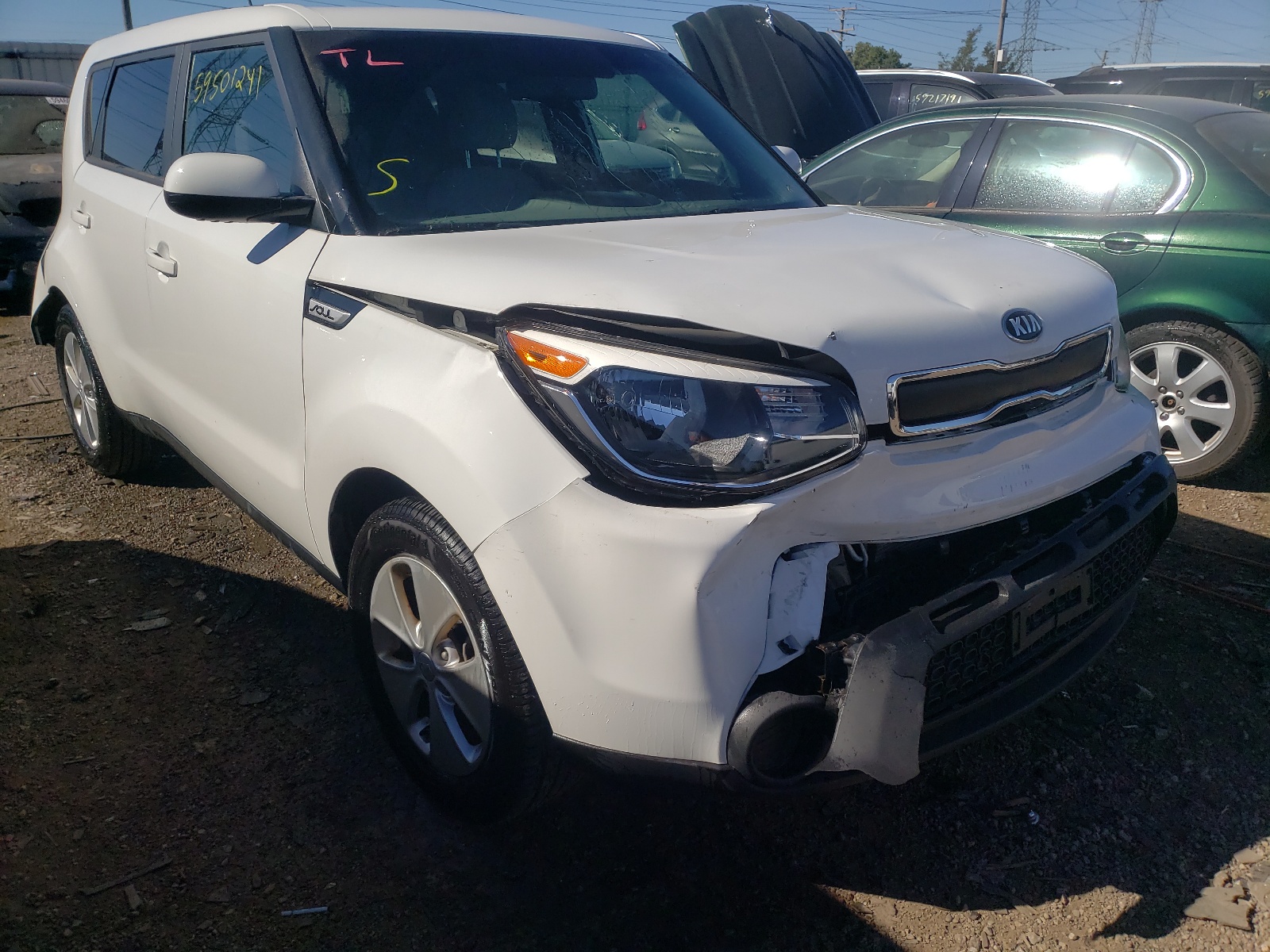 KIA SOUL 2016 with VIN KNDJN2A27G7325134 - Photo from auction