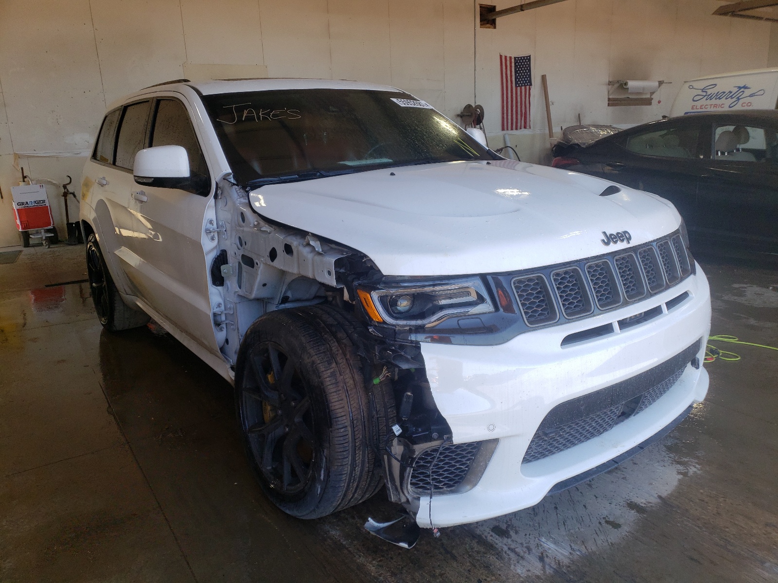 Photo 1 from auction – 2018 JEEP GRAND CHER with VIN 1C4RJFN99JC444640