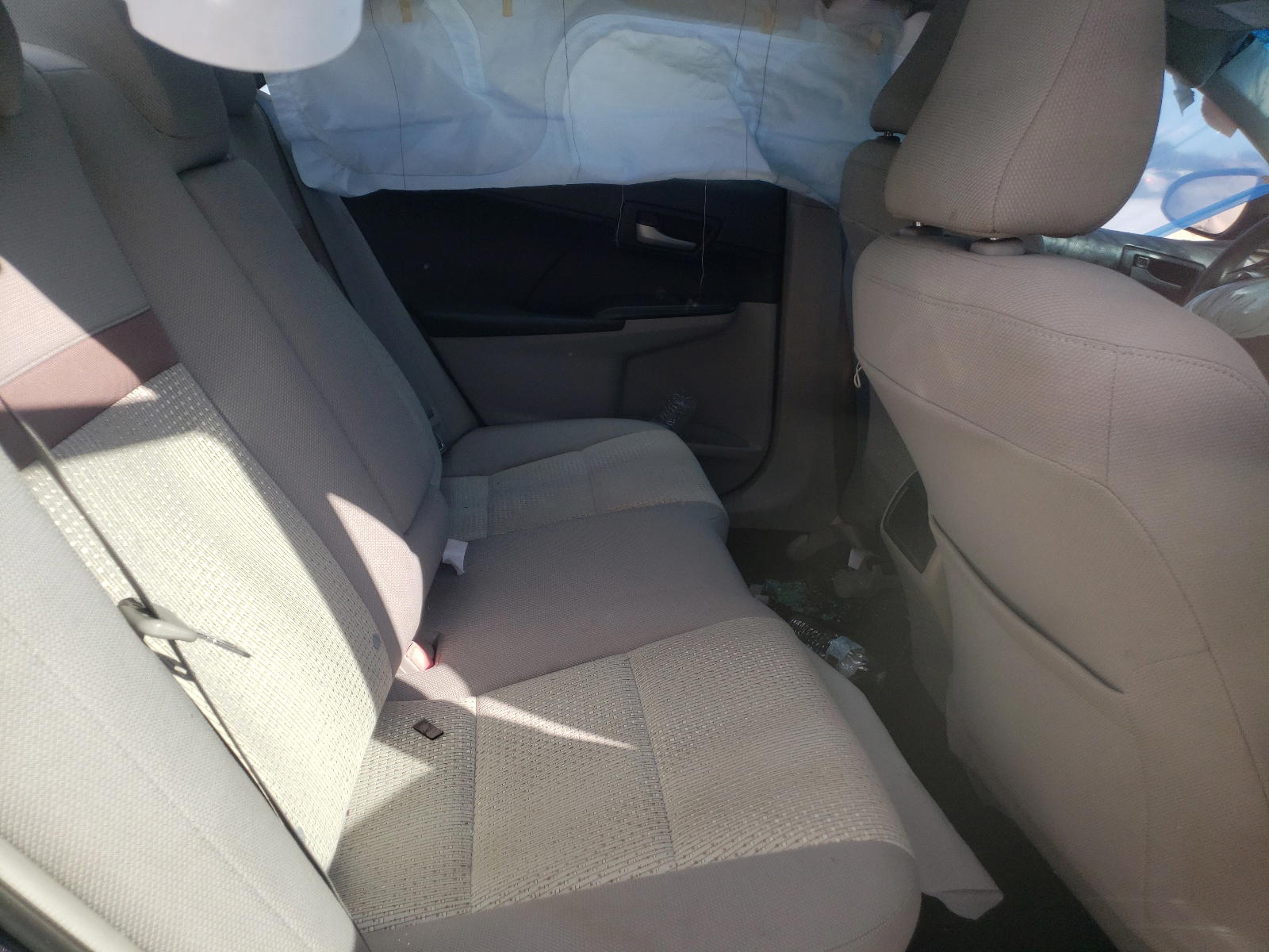 Photo 6 from auction – 2012 TOYOTA CAMRY BASE with VIN 4T4BF1FK5CR218603