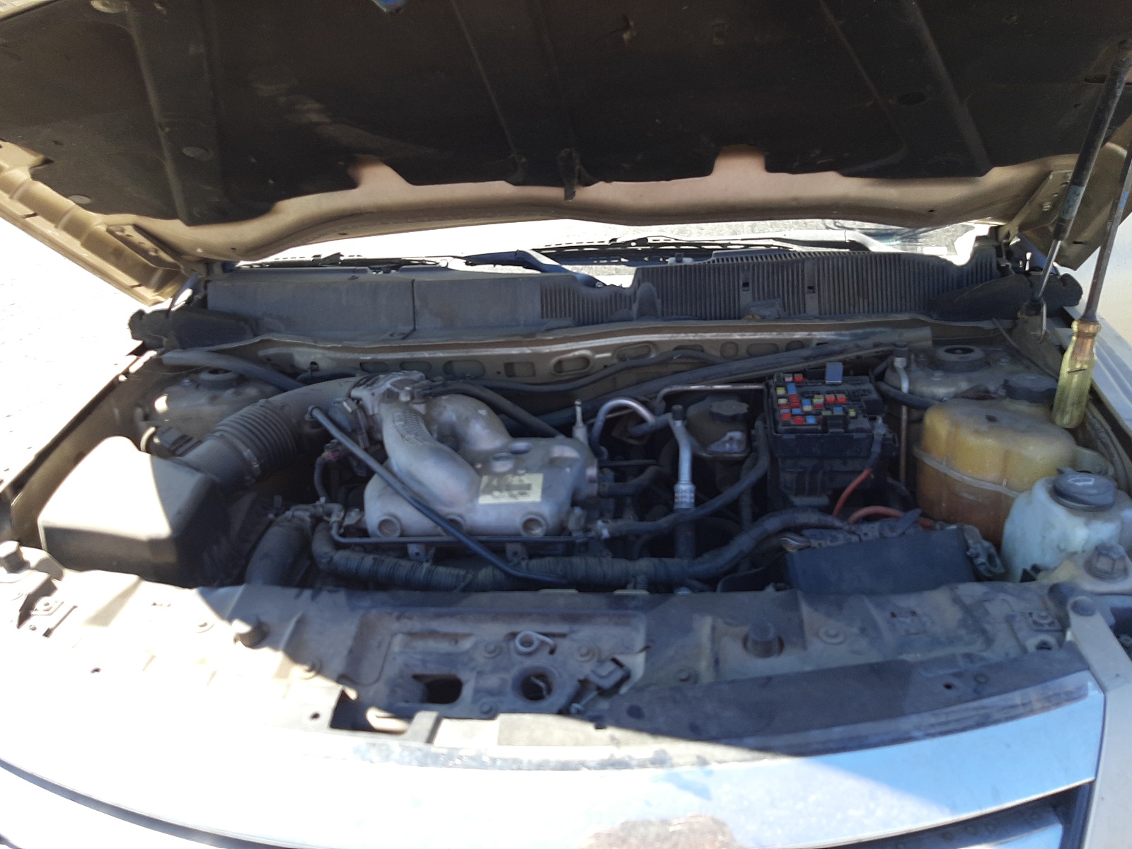Foto 7 de la subasta – 2008 SUZUKI XL7 con VIN 2S3DB217686119923